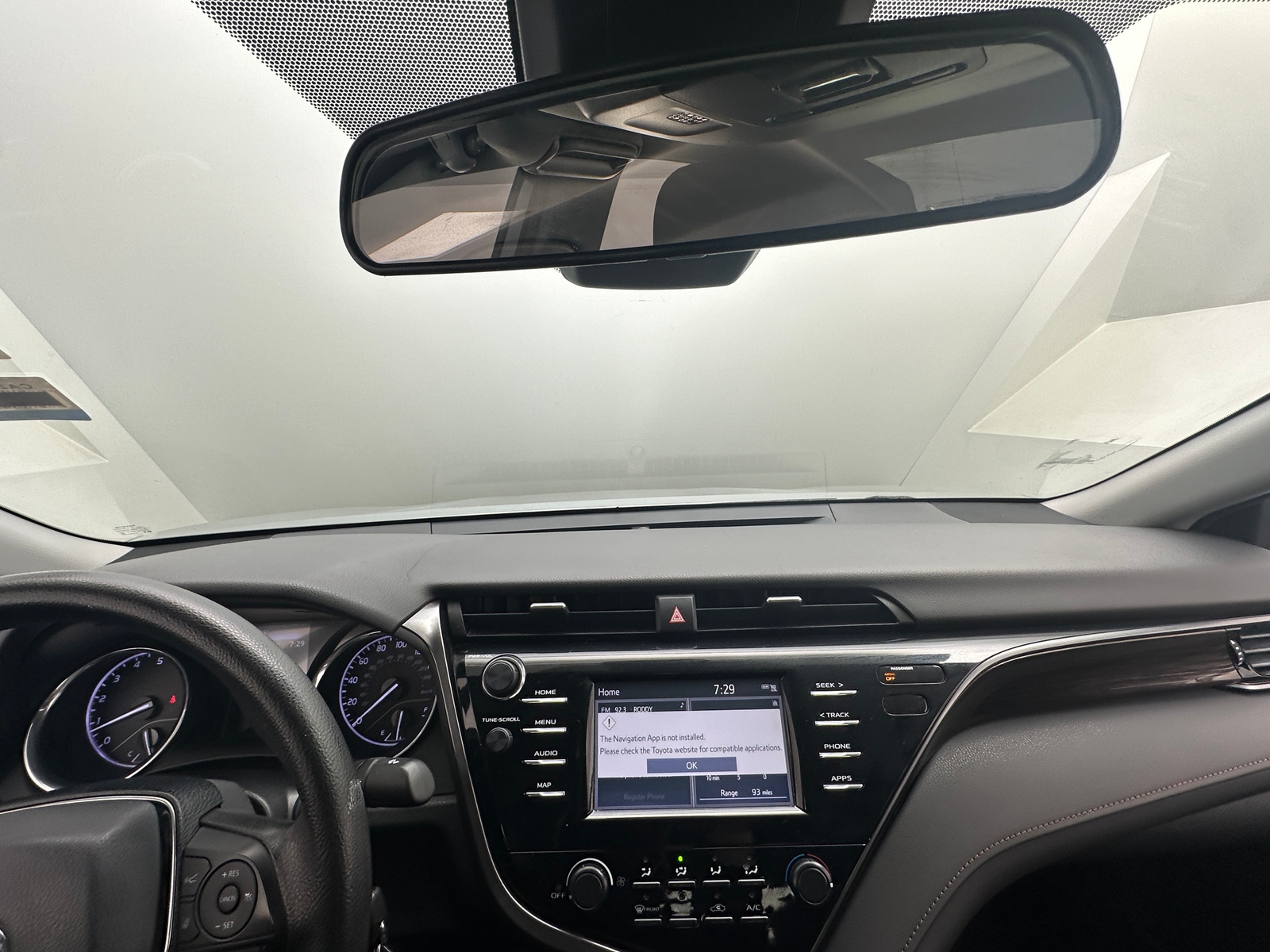 Thumbnail: 2019 Toyota Camry - 3