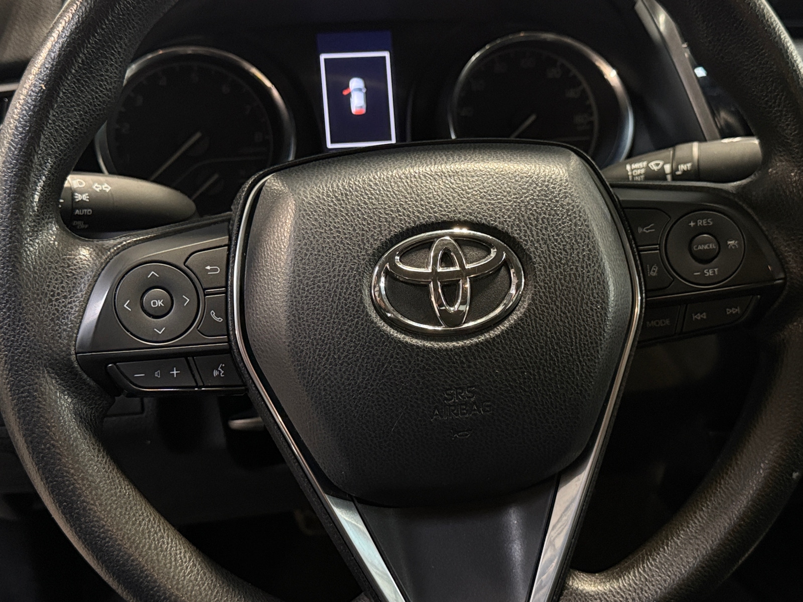 Thumbnail: 2019 Toyota Camry - 5