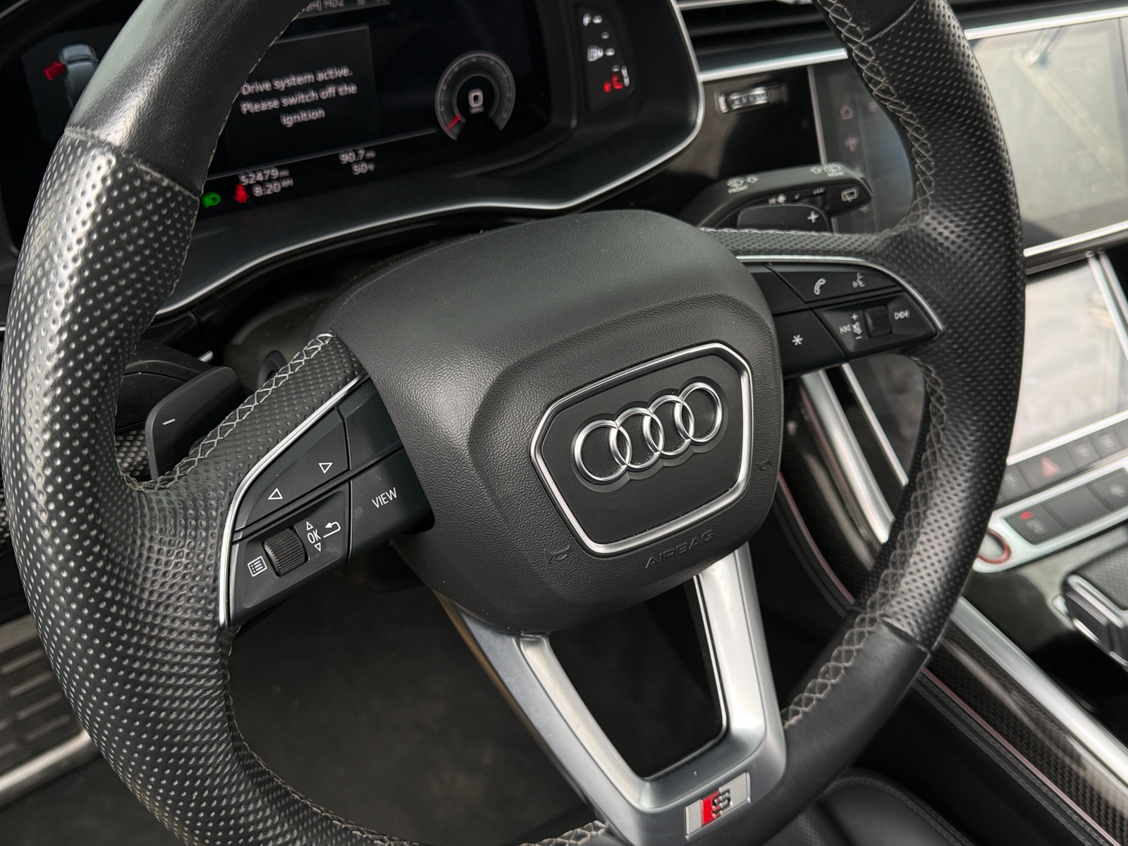 Thumbnail: 2022 Audi SQ7 - 4