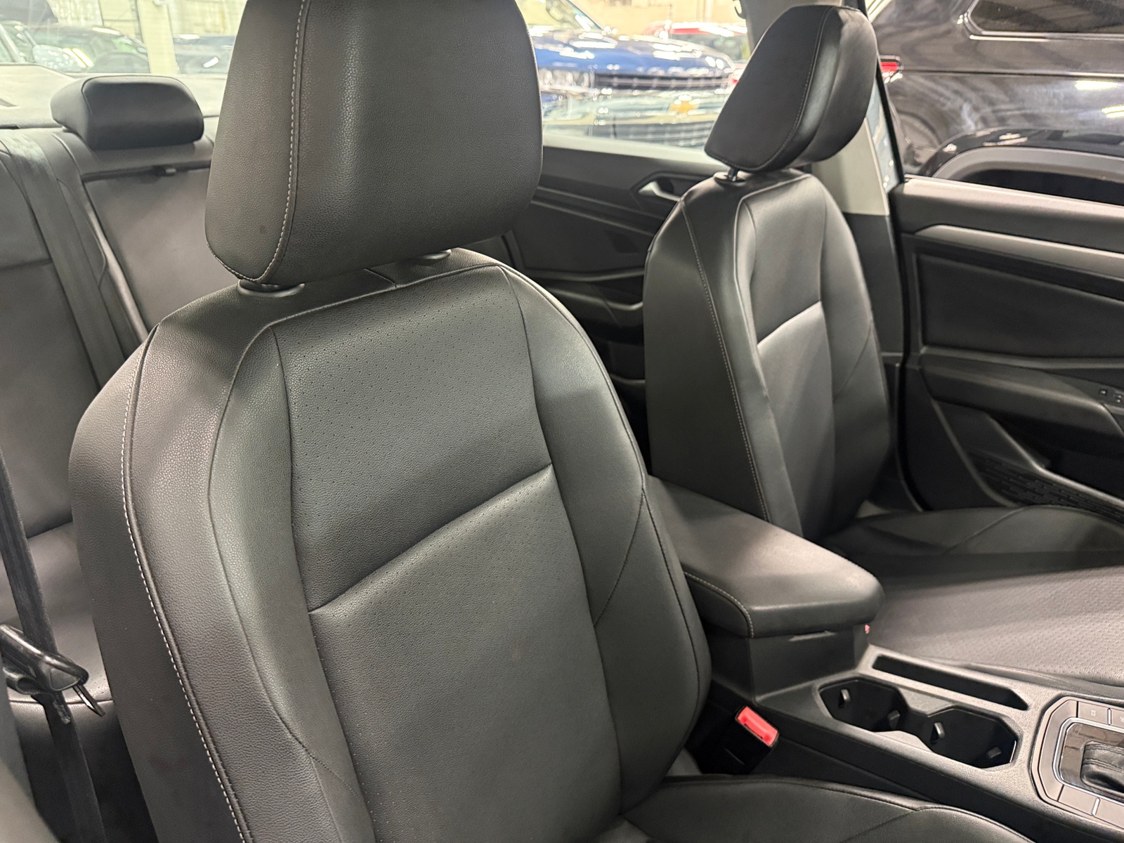 Thumbnail: 2019 Volkswagen Jetta - 2