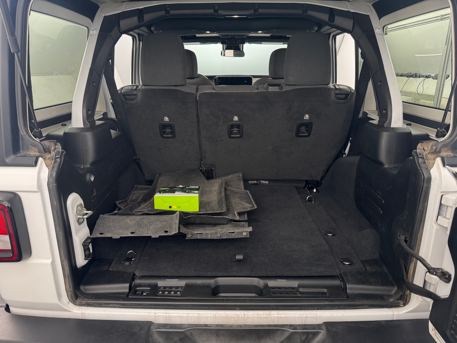 Thumbnail: 2024 Jeep Wrangler - 7