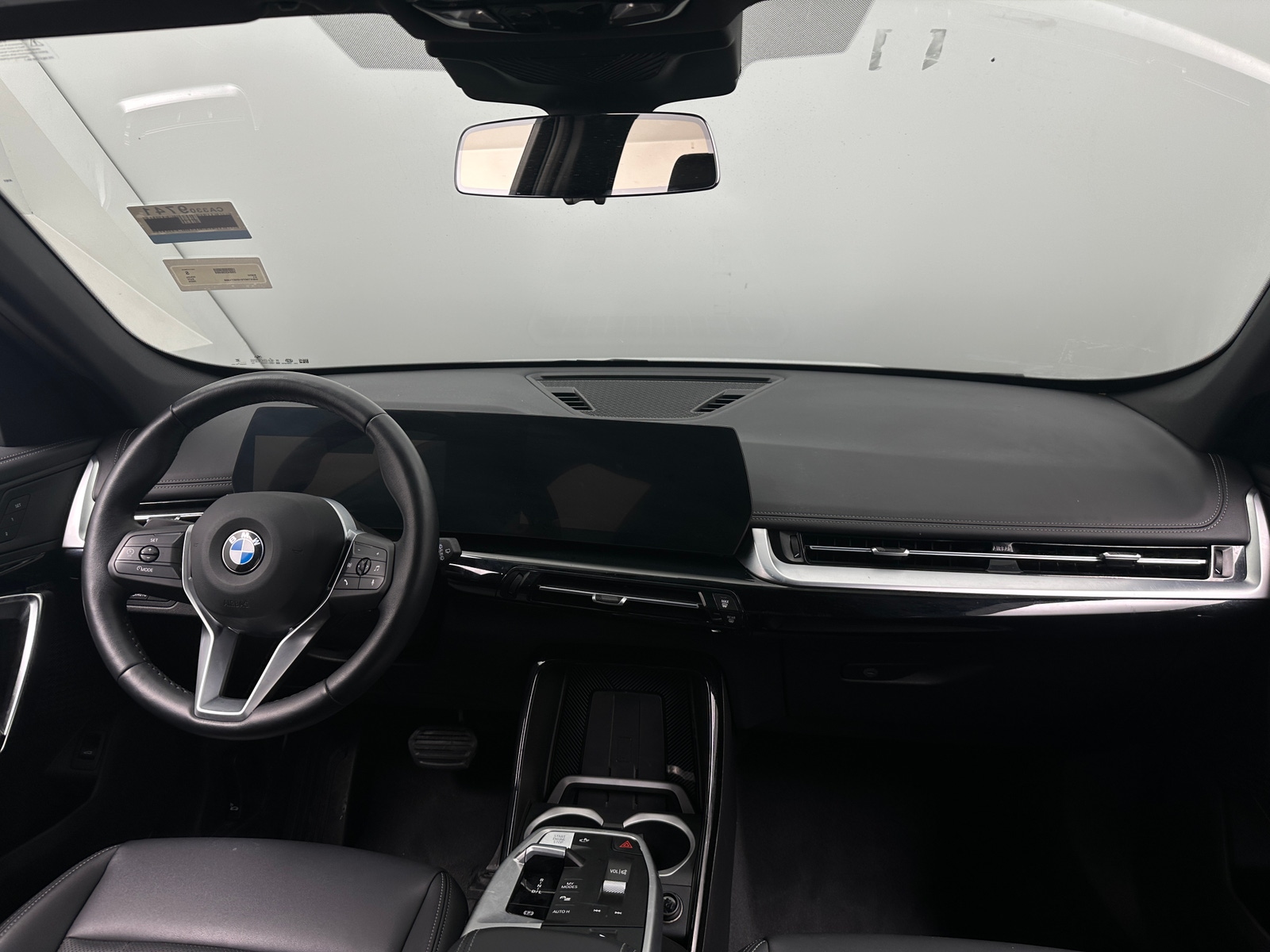 Thumbnail: 2025 BMW X1 - 2