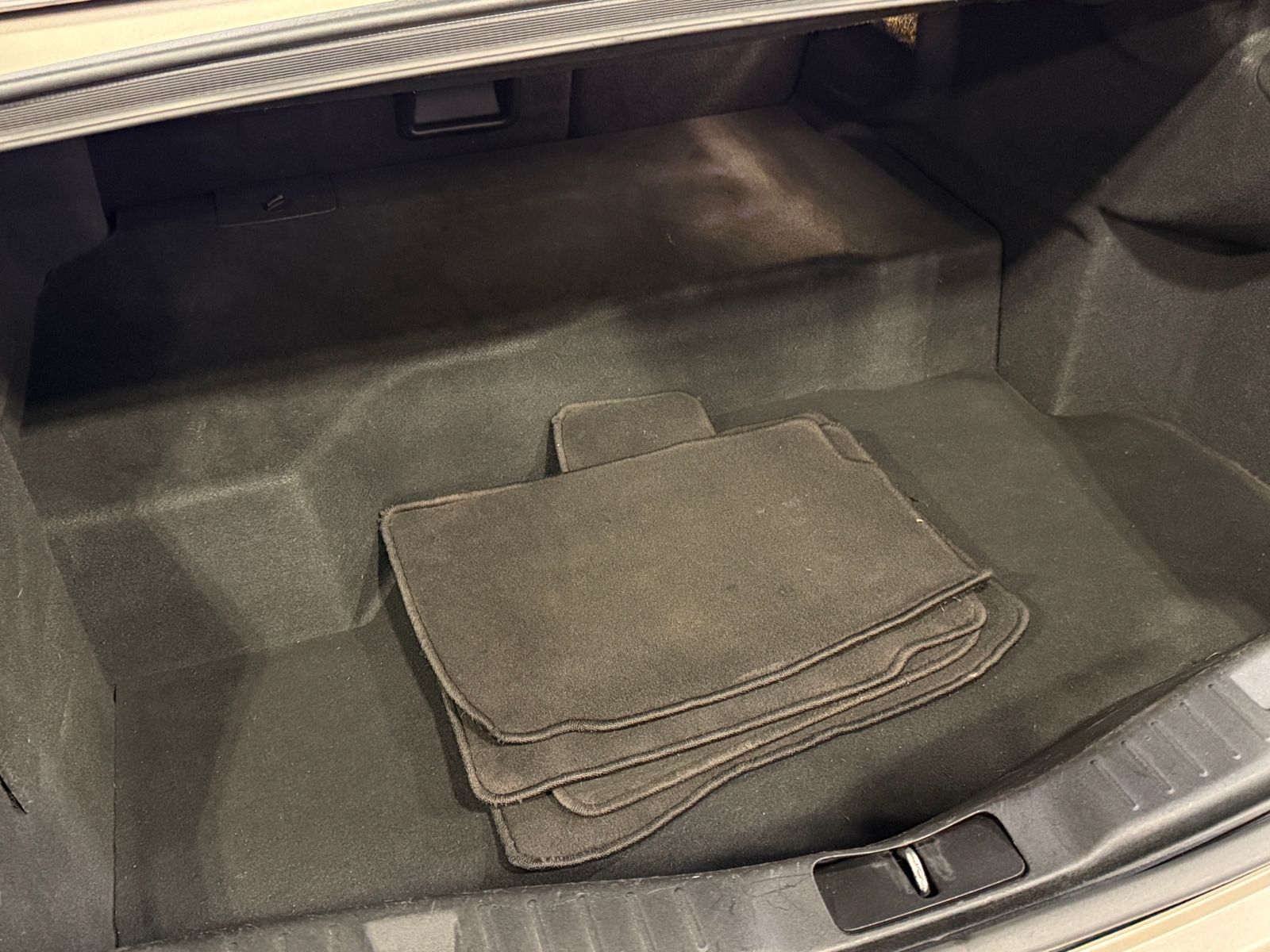 Thumbnail: 2017 Lincoln MKZ - 6