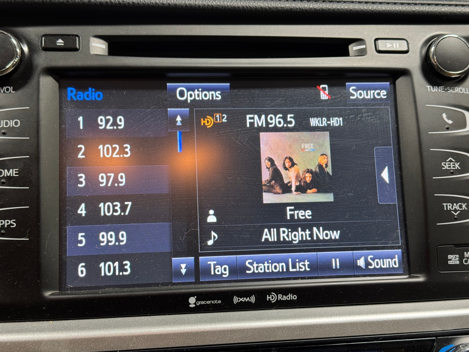 Thumbnail: 2018 Toyota Highlander - 3