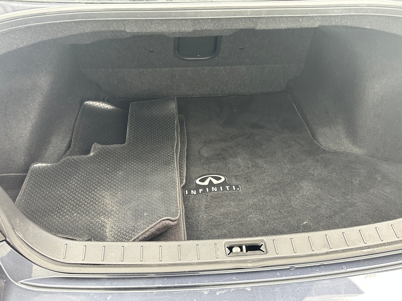 Thumbnail: 2013 INFINITI G37 - 6