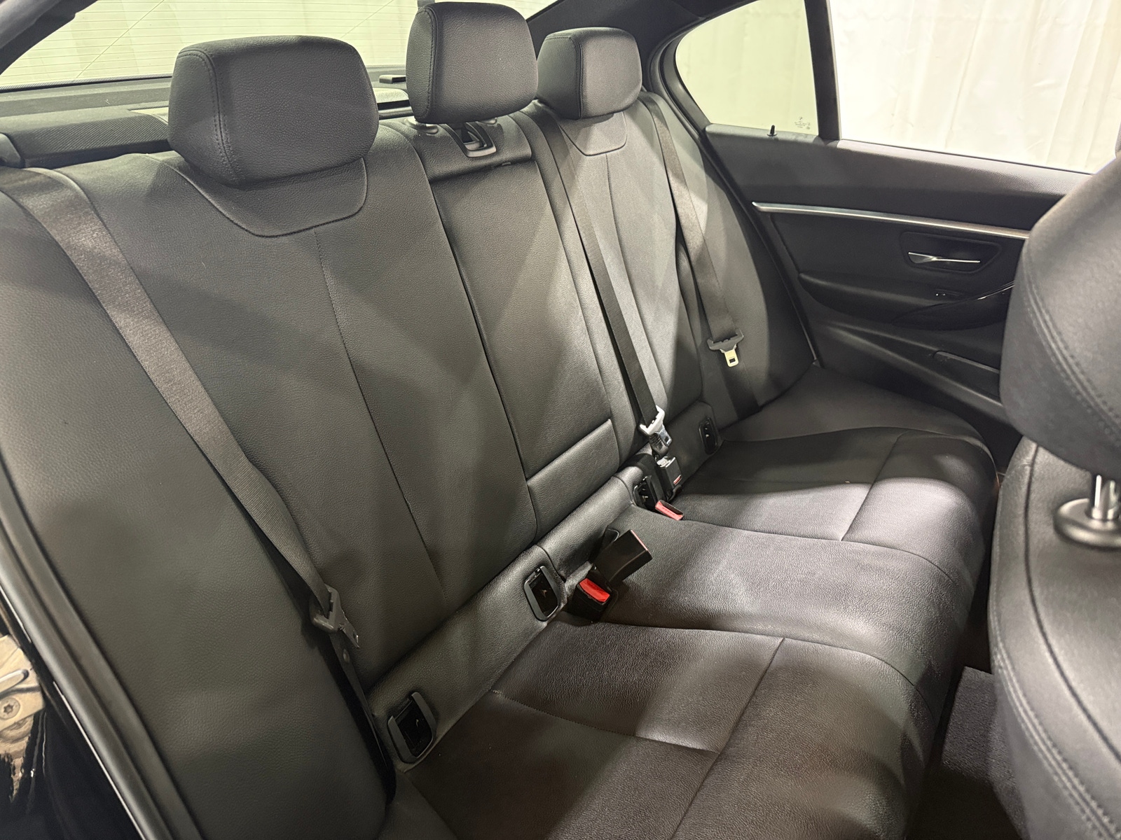 Thumbnail: 2018 BMW 3 Series - 5