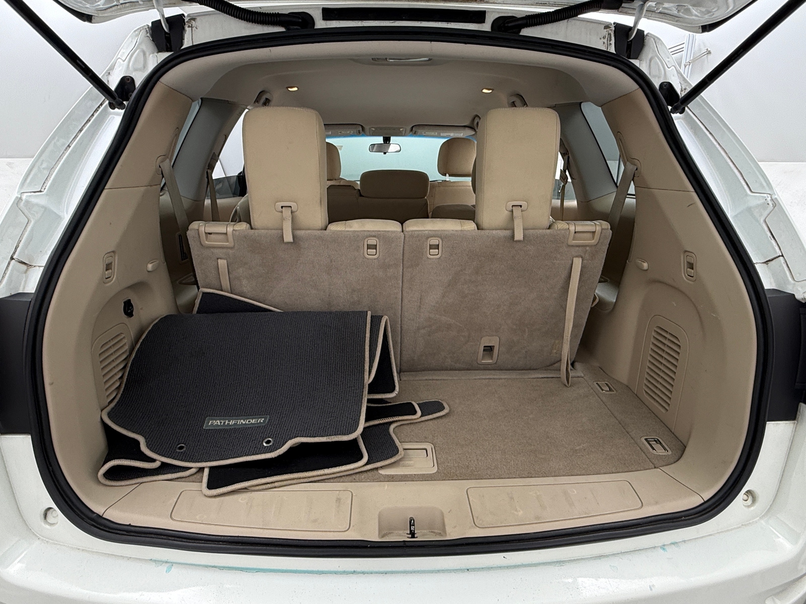 Thumbnail: 2014 Nissan Pathfinder - 7