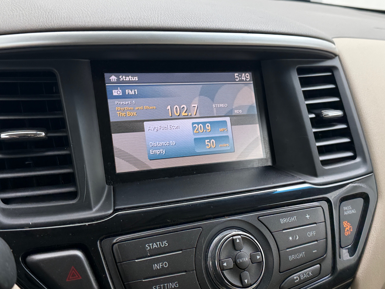 Thumbnail: 2014 Nissan Pathfinder - 4