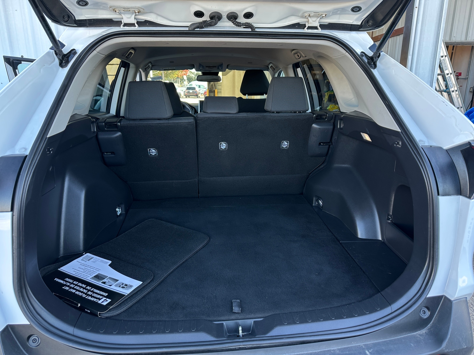 Thumbnail: 2025 Toyota RAV4 - 7