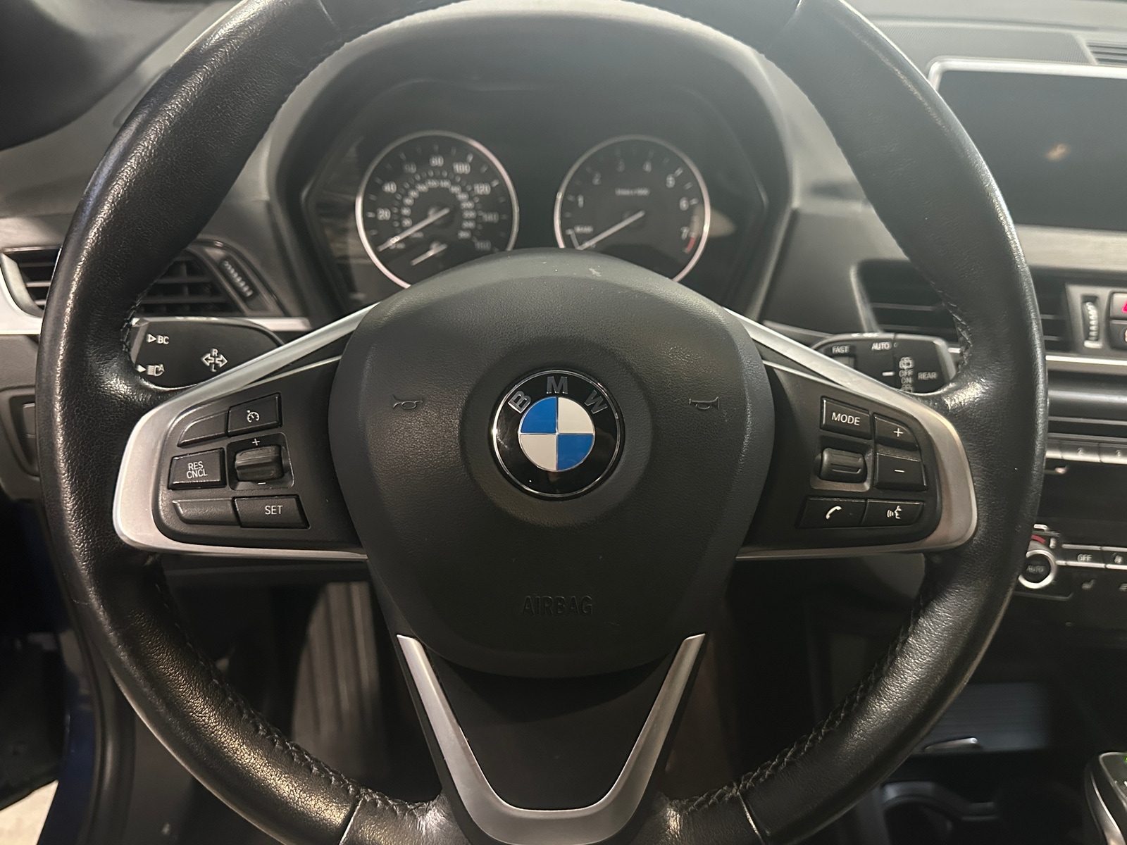 Thumbnail: 2018 BMW X1 - 4