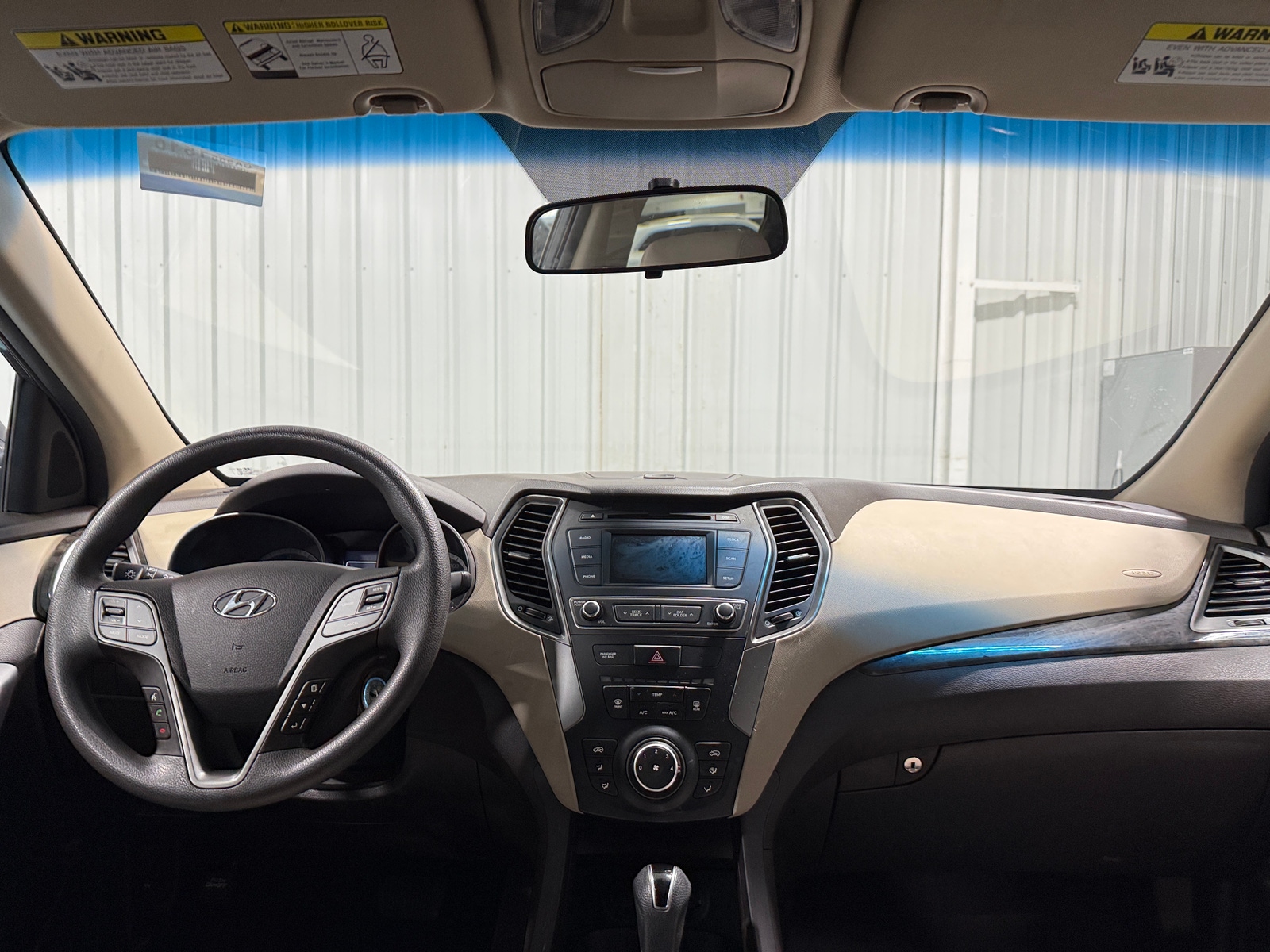 Thumbnail: 2017 Hyundai Santa Fe - 3