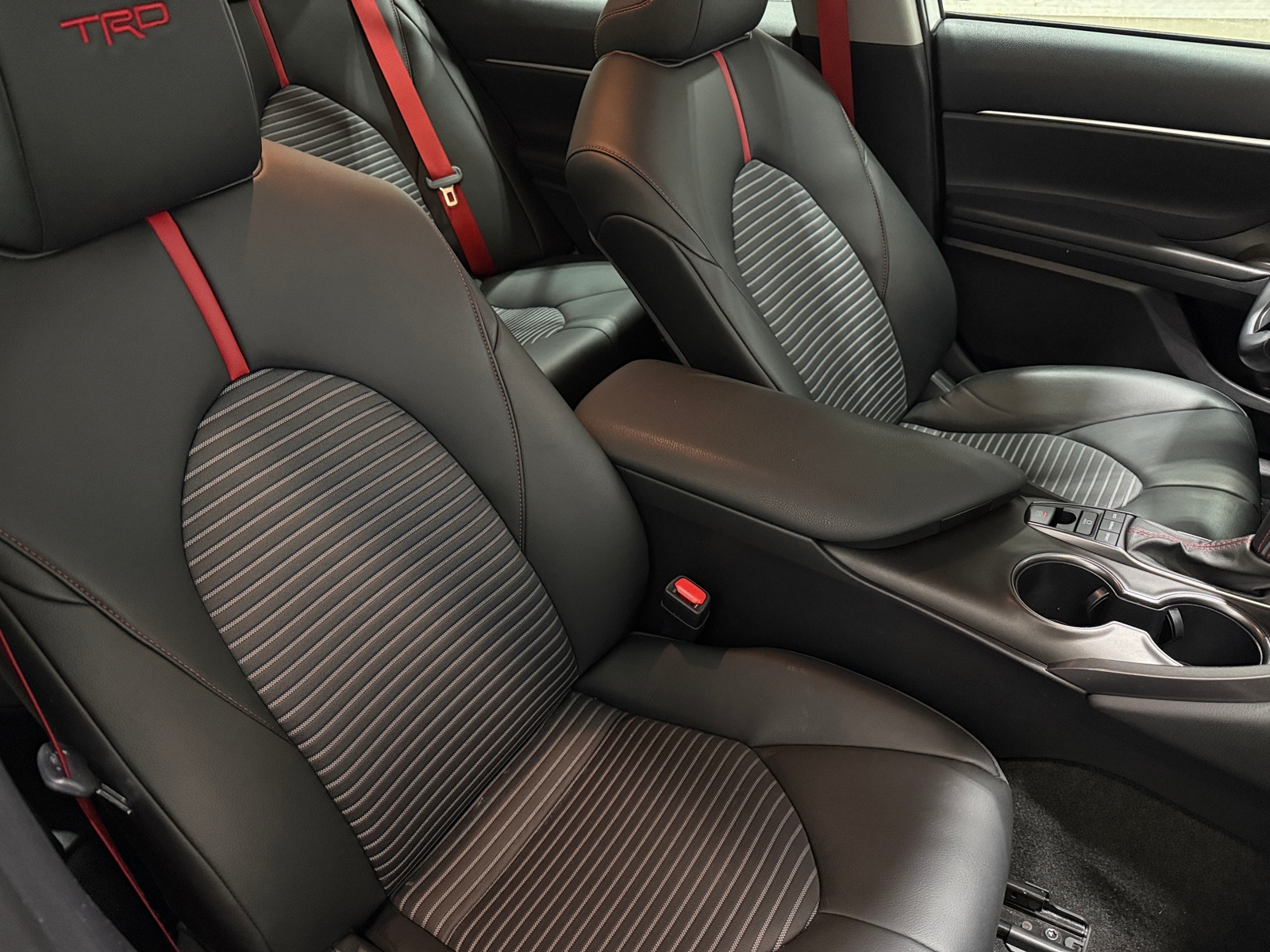 Thumbnail: 2022 Toyota Camry - 2