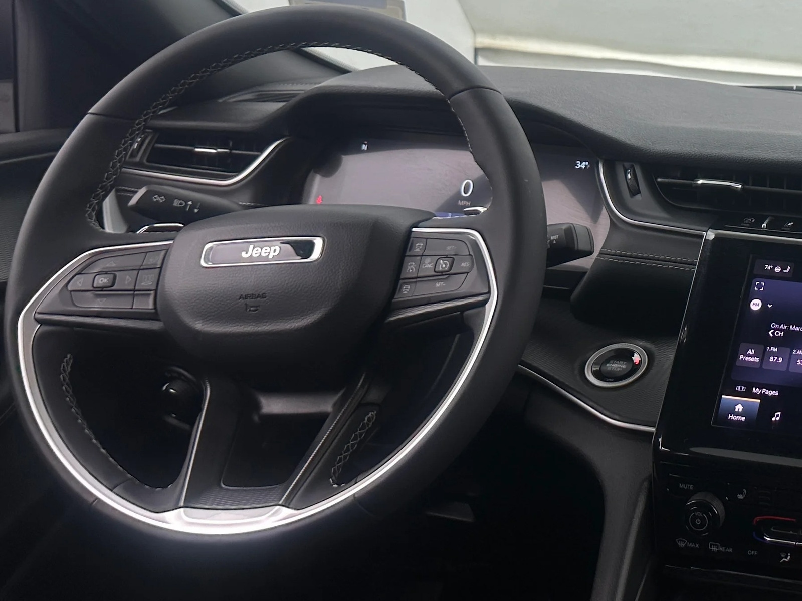 Thumbnail: 2025 Jeep Grand Cherokee - 5