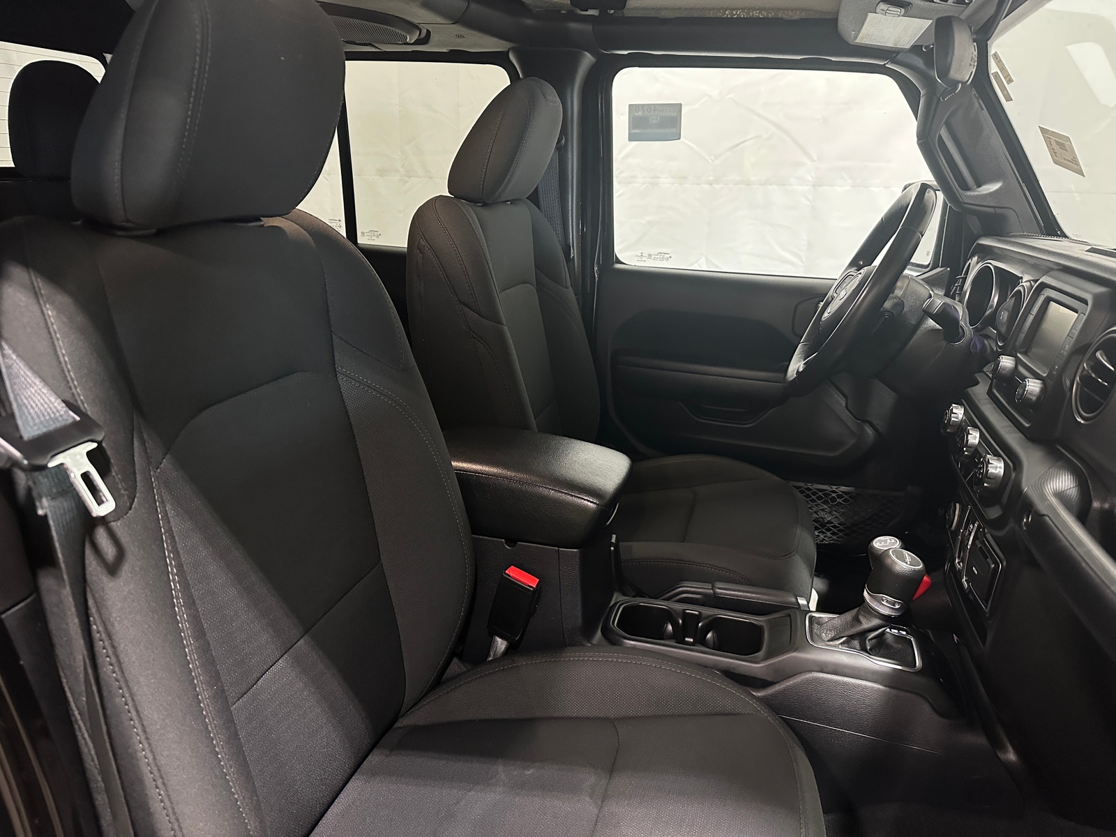 Thumbnail: 2021 Jeep Gladiator - 2