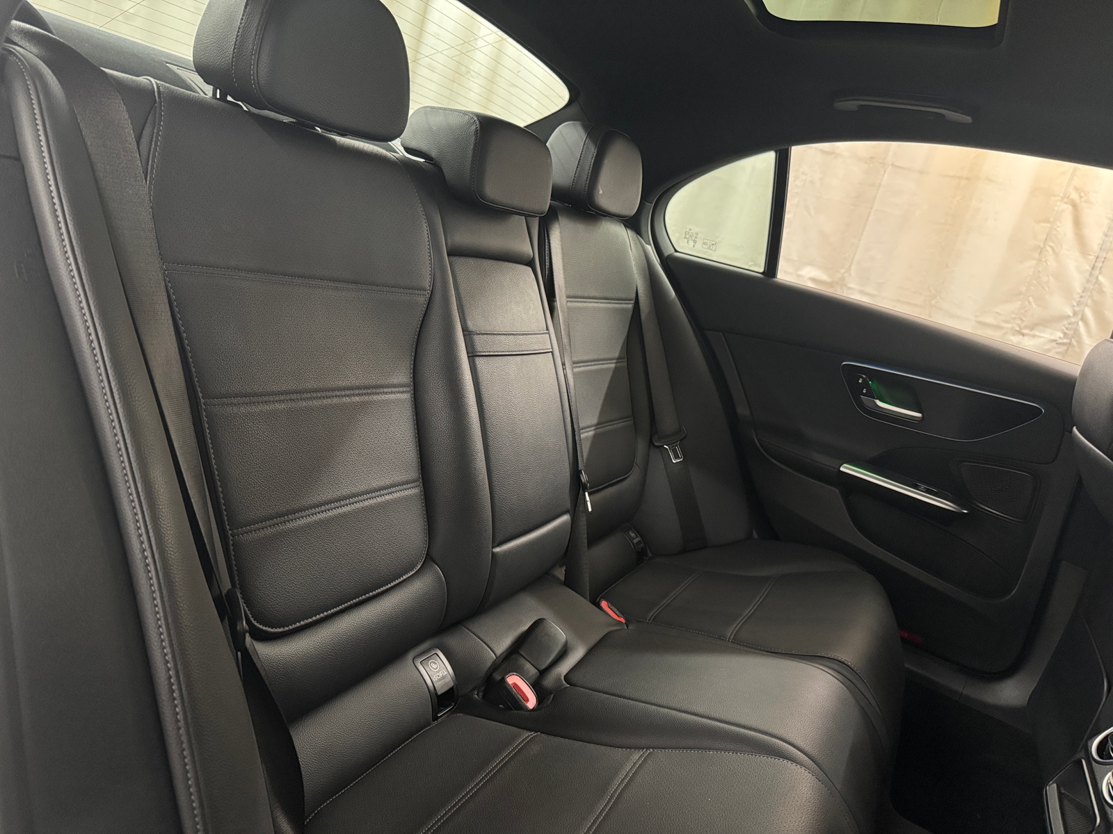 Thumbnail: 2024 Mercedes-Benz C-Class - 5