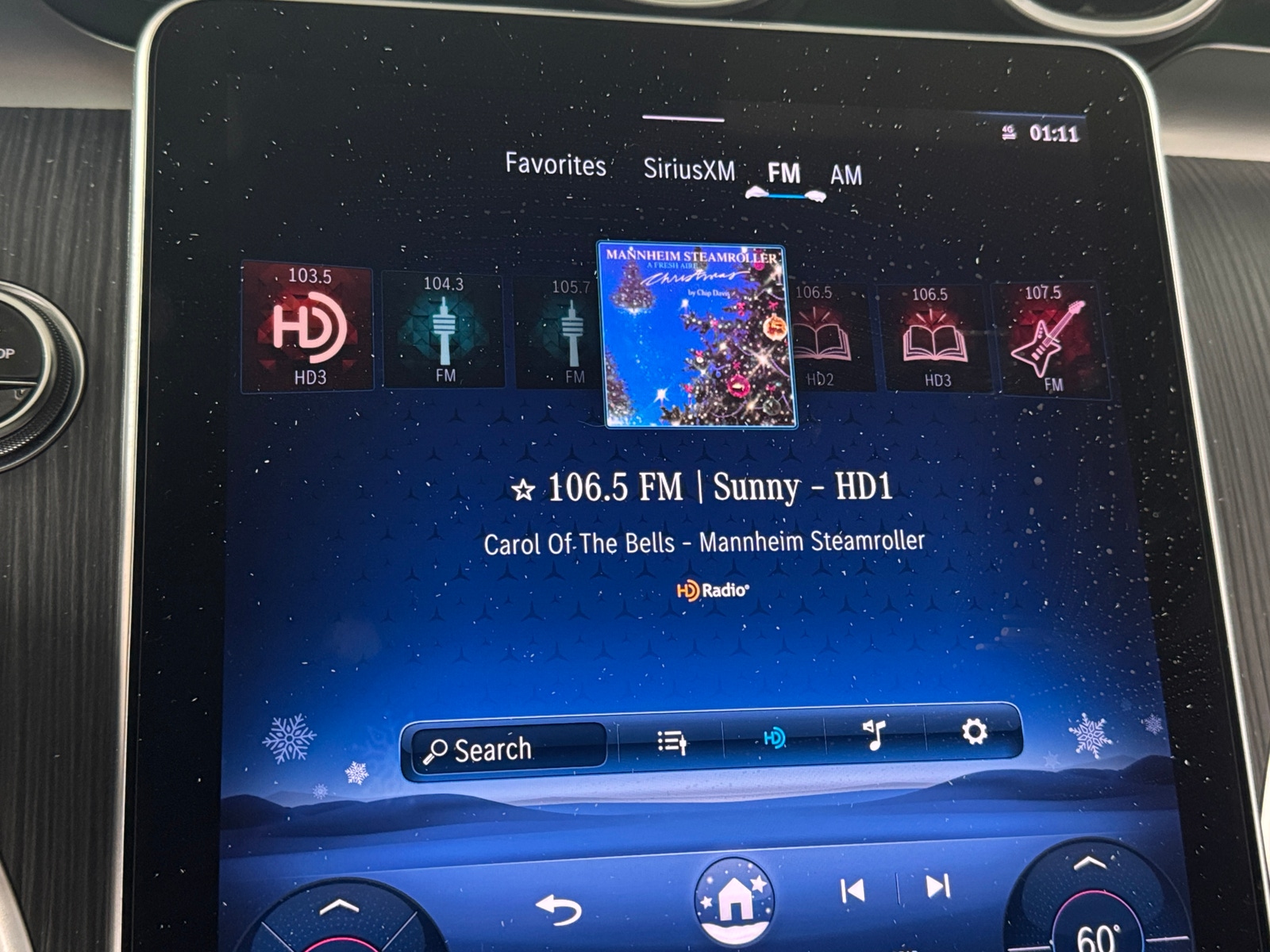 Thumbnail: 2024 Mercedes-Benz C-Class - 3