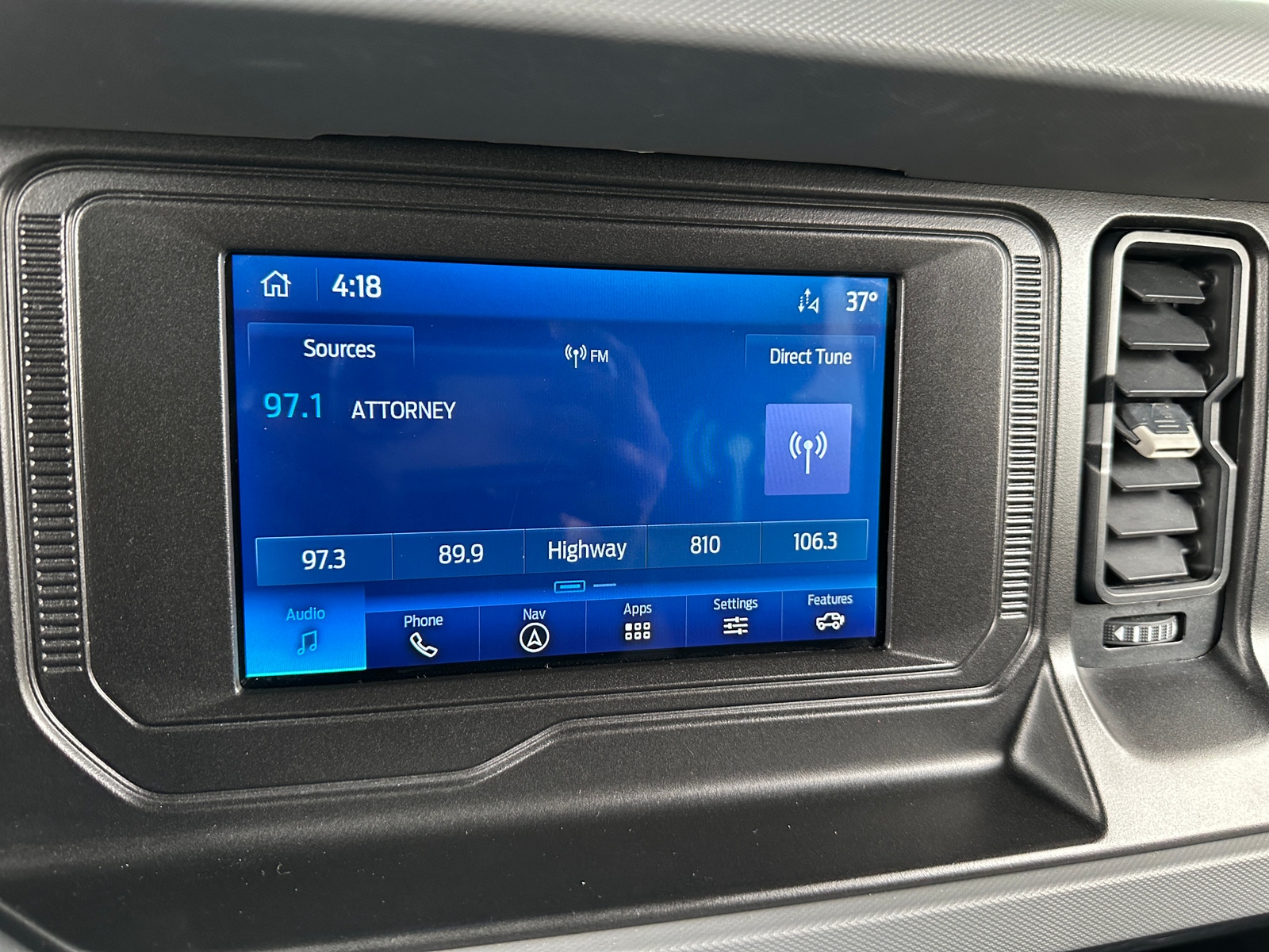 Thumbnail: 2022 Ford Bronco - 4