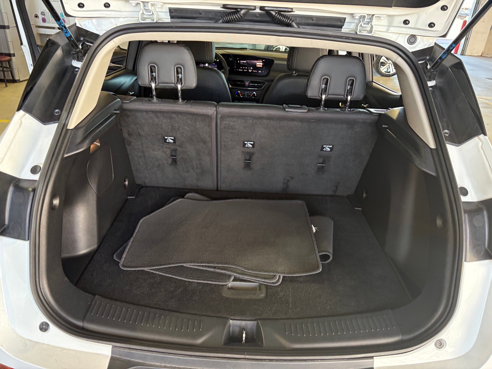 Thumbnail: 2025 Buick Encore GX - 6