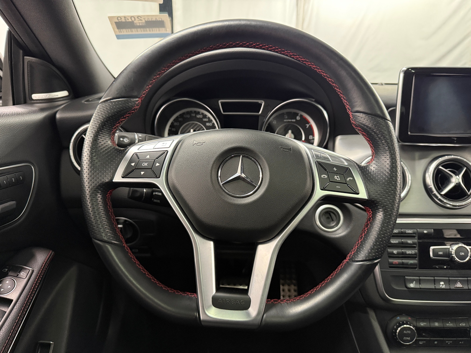Thumbnail: 2014 Mercedes-Benz CLA - 4