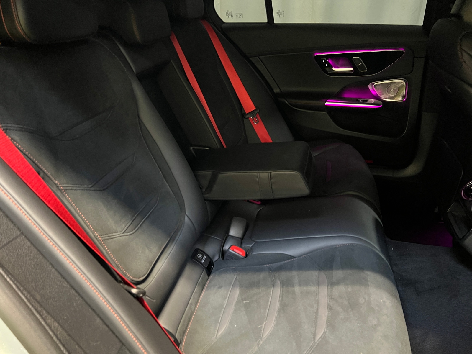 Thumbnail: 2024 Mercedes-Benz C-Class - 5