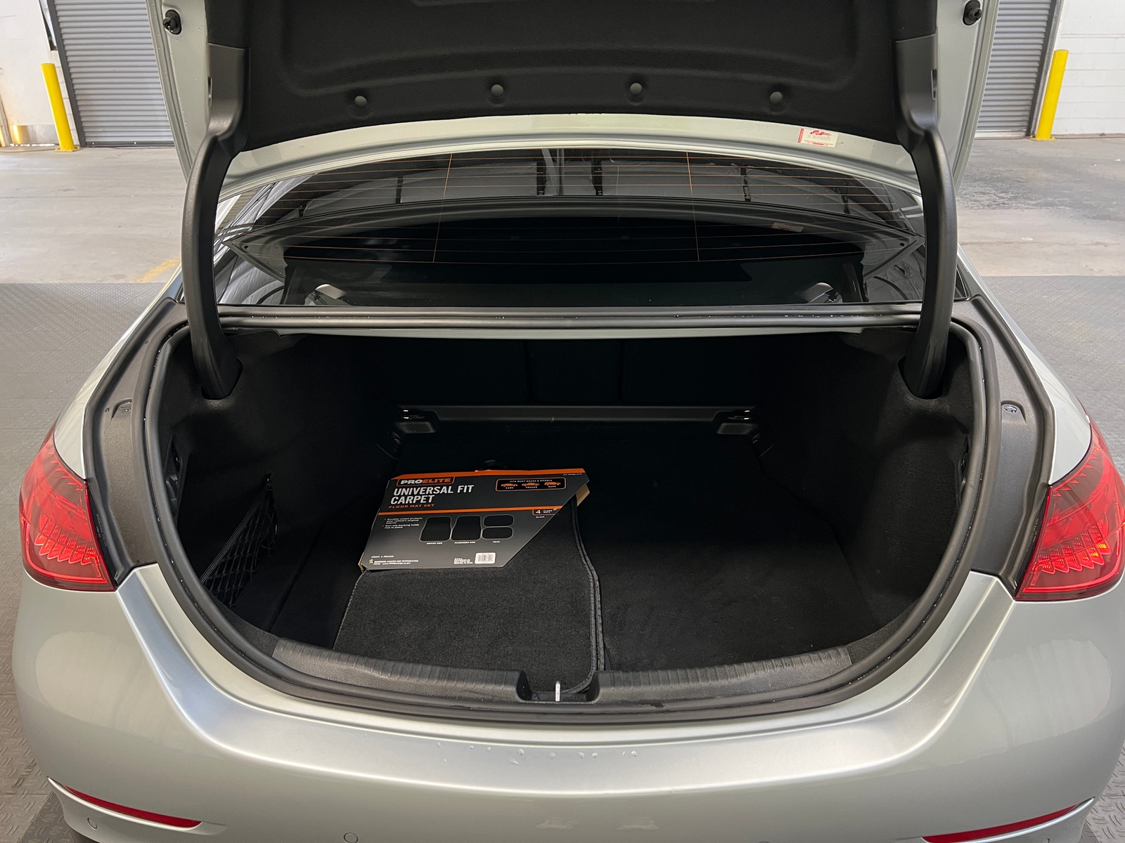 Thumbnail: 2024 Mercedes-Benz C-Class - 6