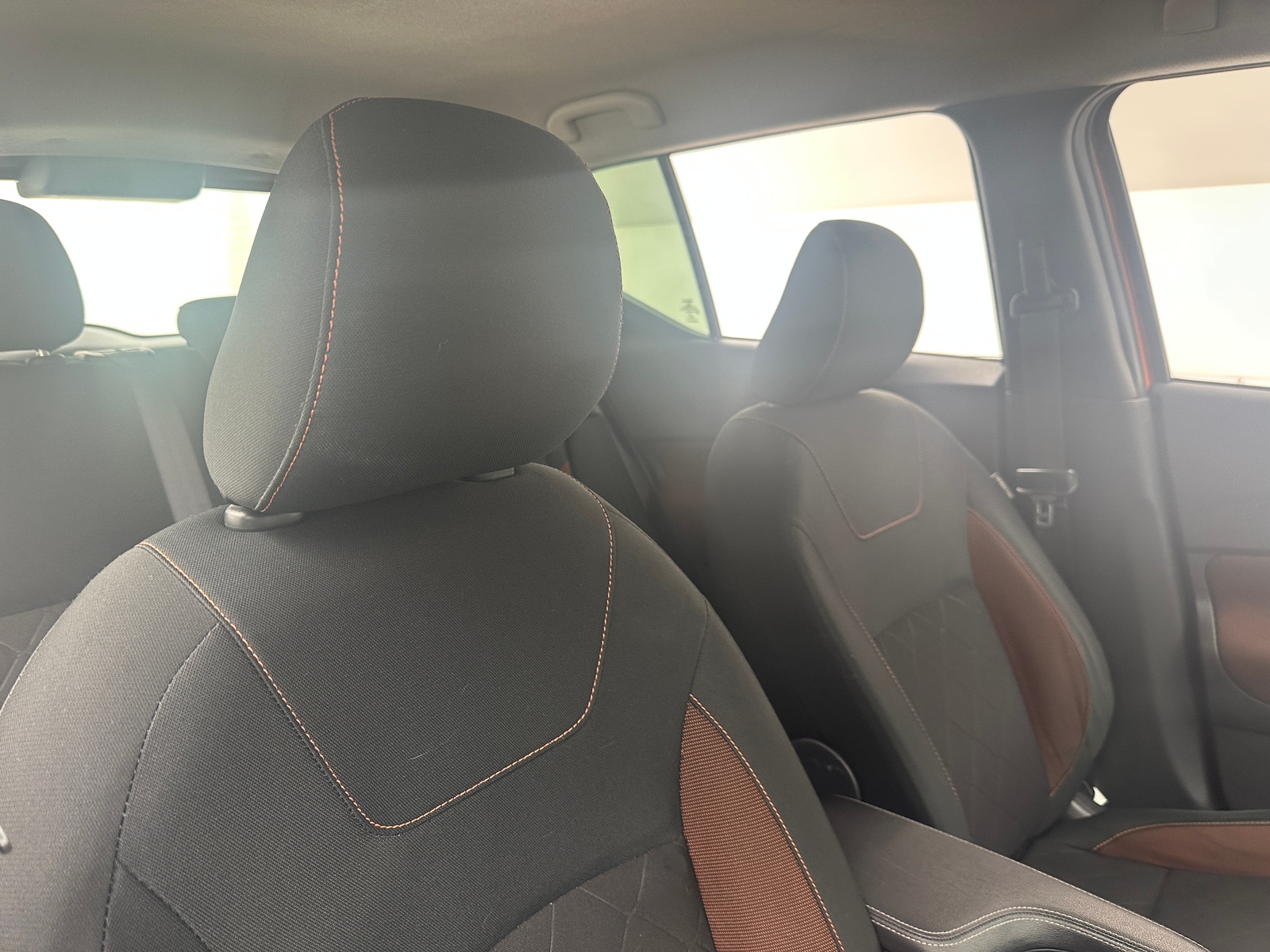 Thumbnail: 2020 Nissan Kicks - 6