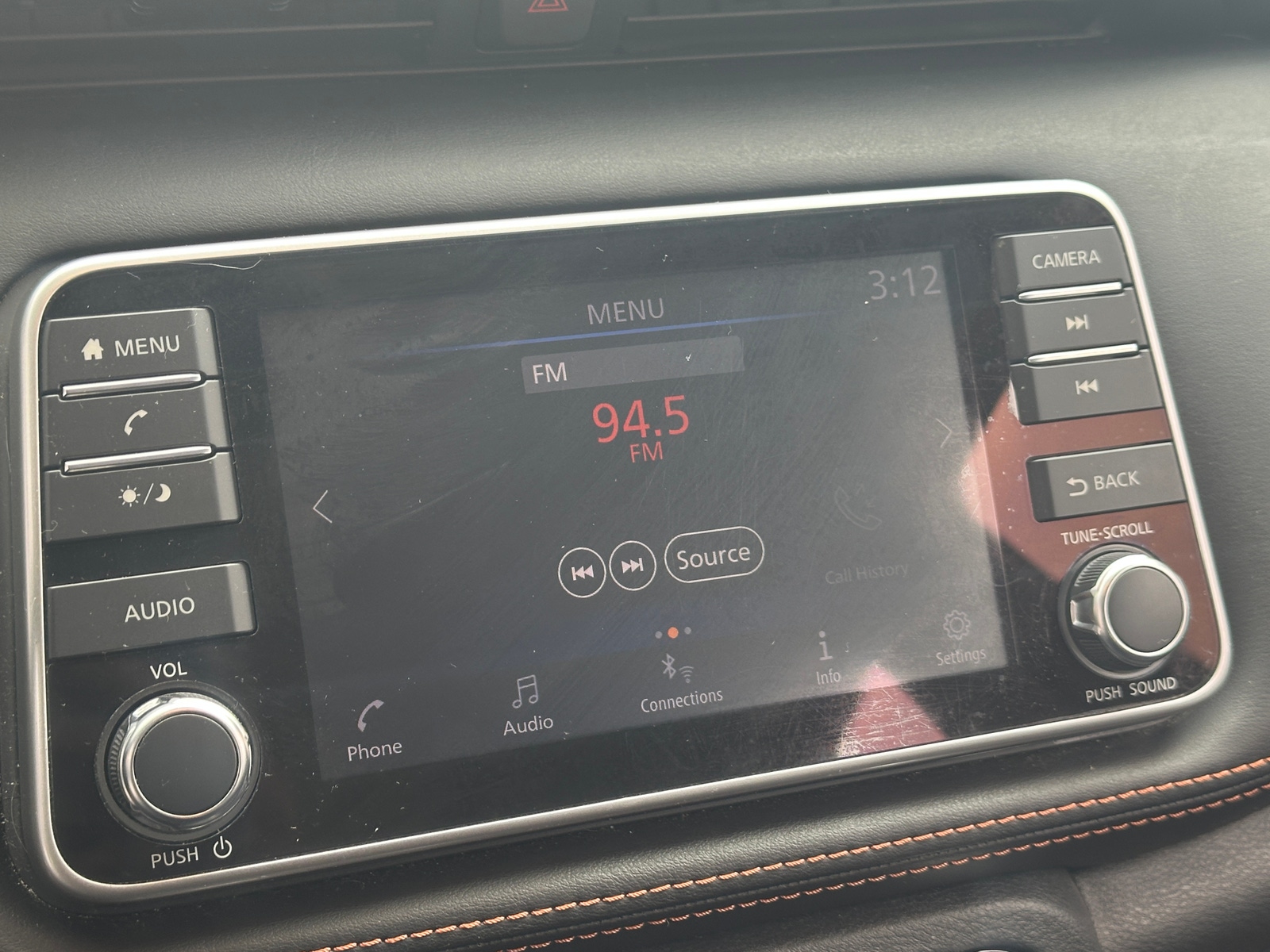 Thumbnail: 2020 Nissan Kicks - 4