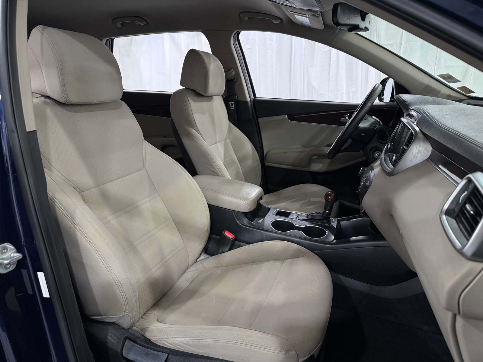 Thumbnail: 2017 Kia Sorento - 2