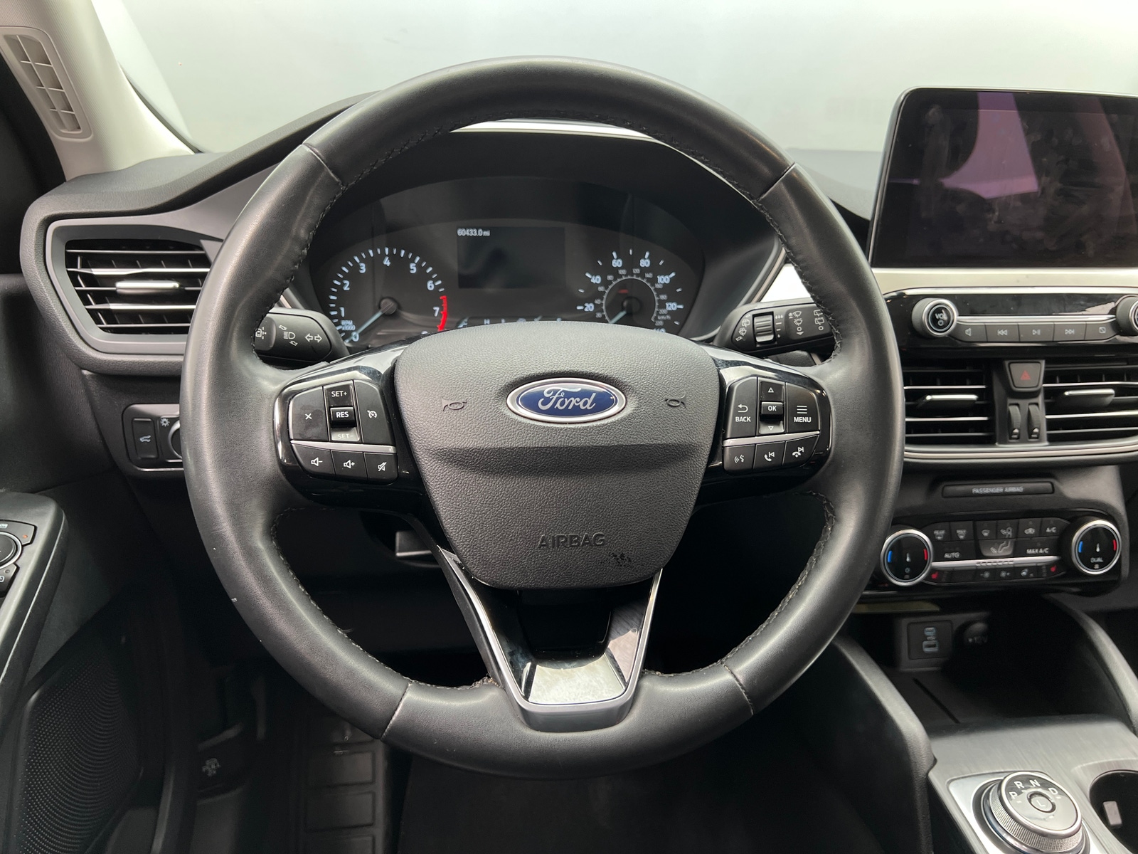 Thumbnail: 2022 Ford Escape - 4