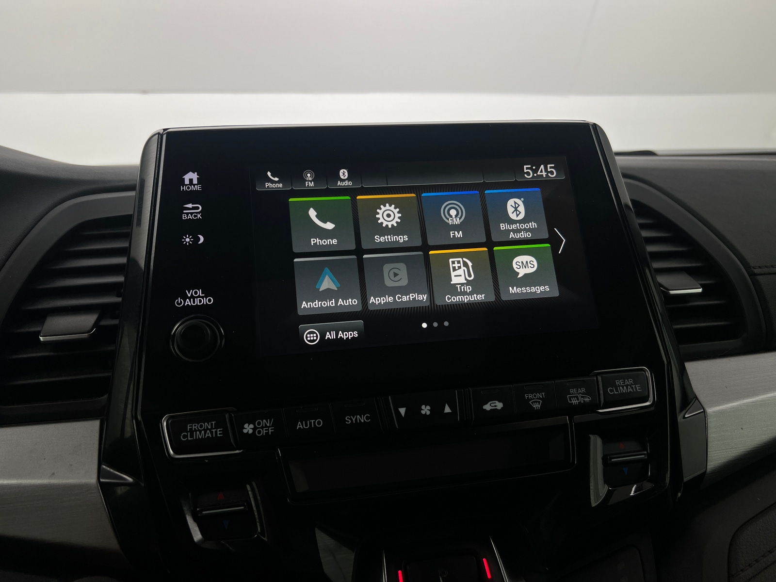 Thumbnail: 2019 Honda Odyssey - 3