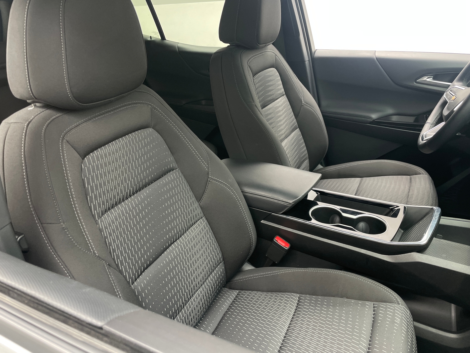 Thumbnail: 2025 Chevrolet Equinox - 2