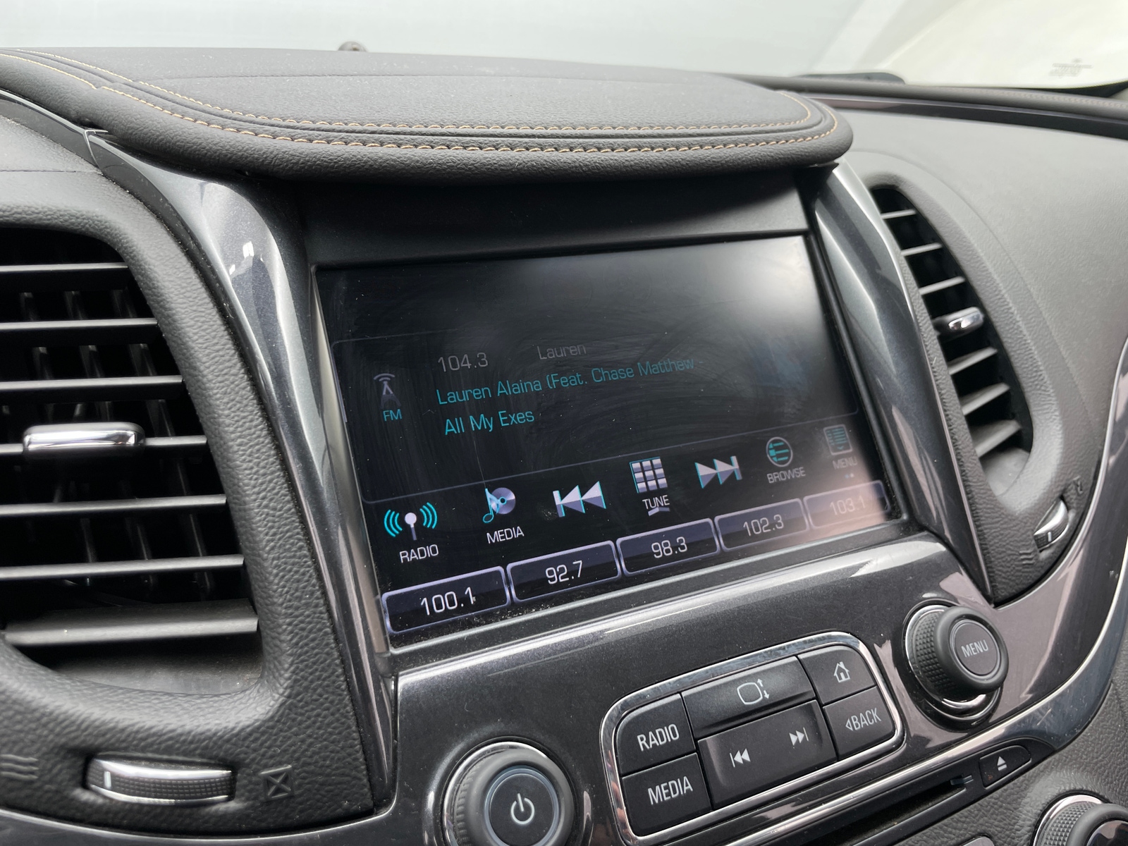 Thumbnail: 2017 Chevrolet Impala - 3