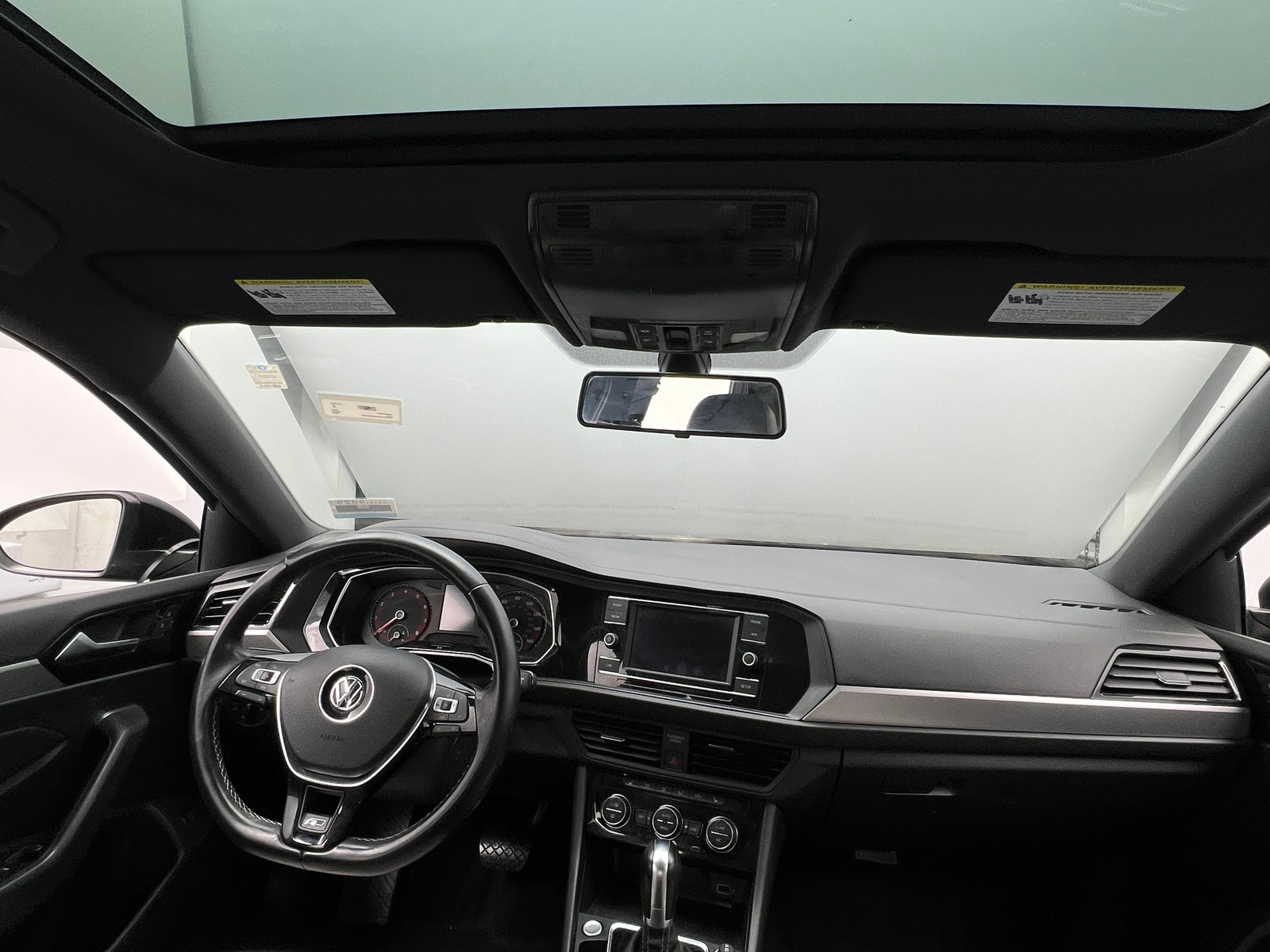 Thumbnail: 2019 Volkswagen Jetta - 3