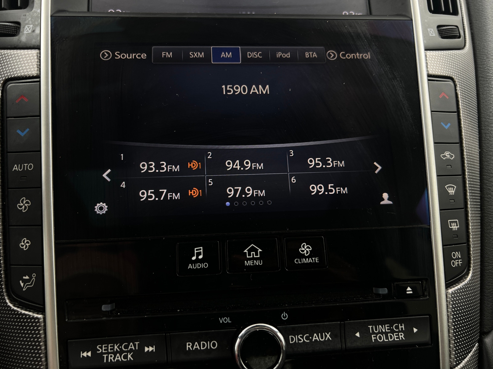 Thumbnail: 2017 INFINITI Q50 - 3