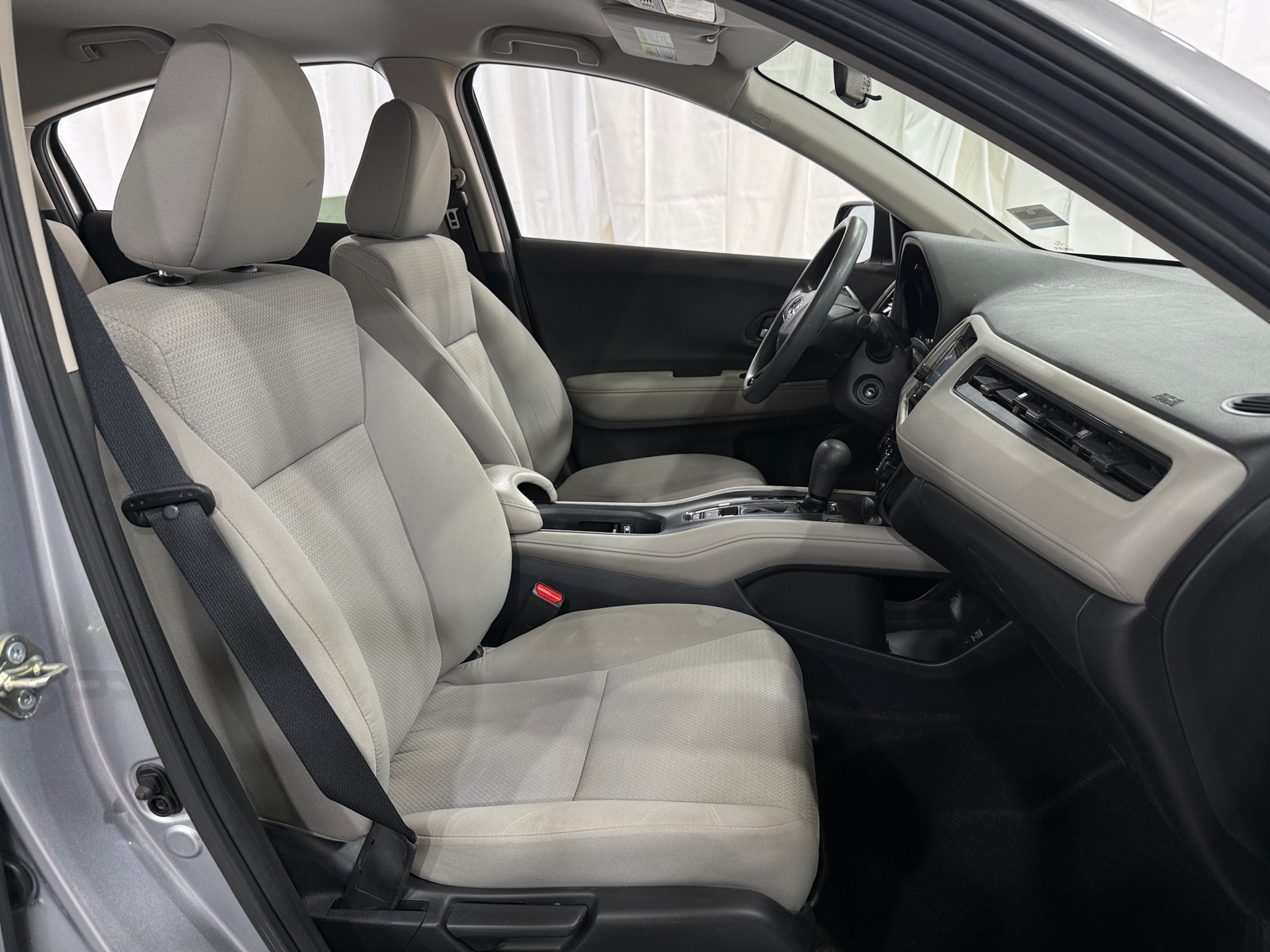 Thumbnail: 2020 Honda HR-V - 2