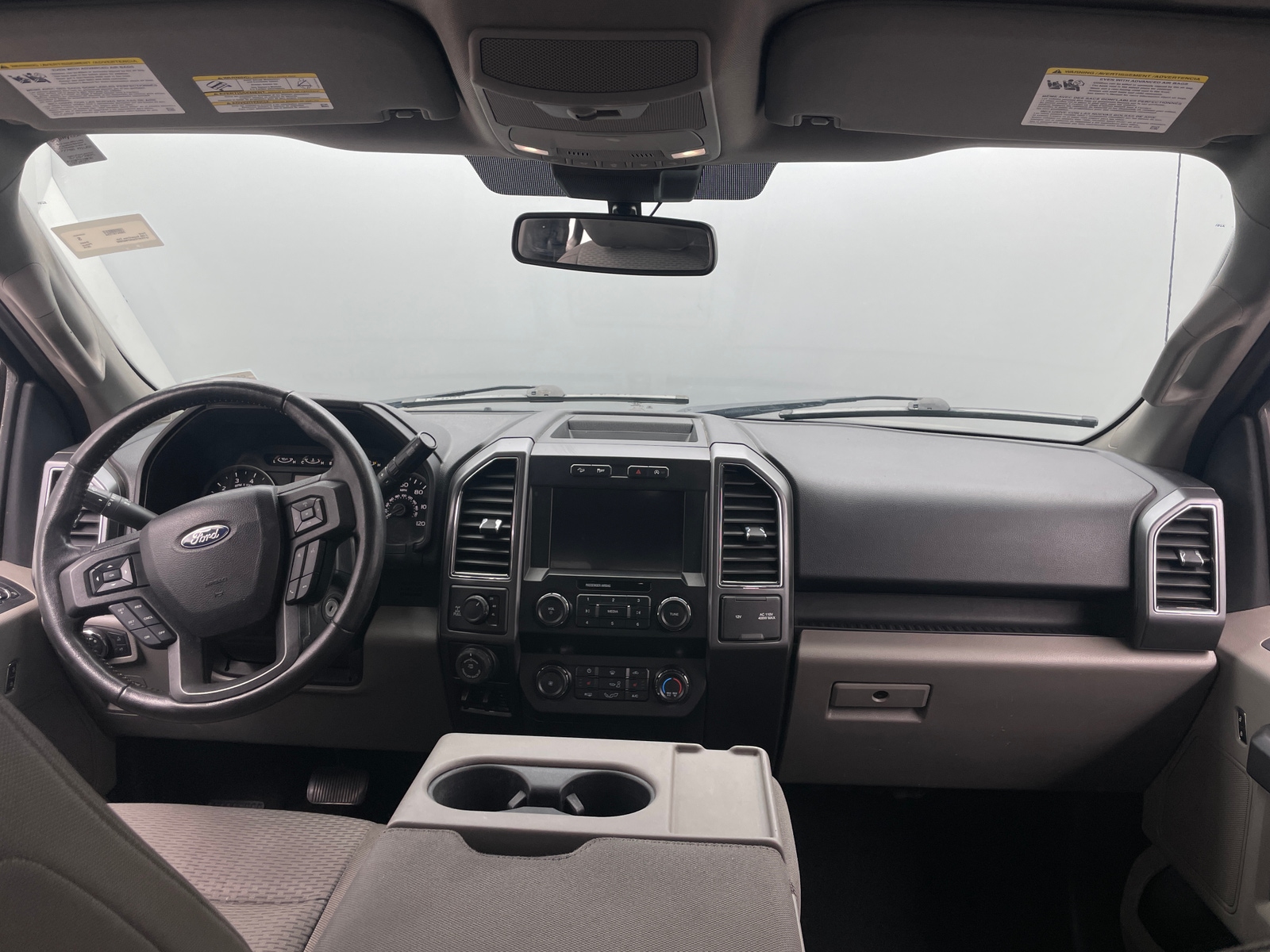 Thumbnail: 2019 Ford Econoline - 3