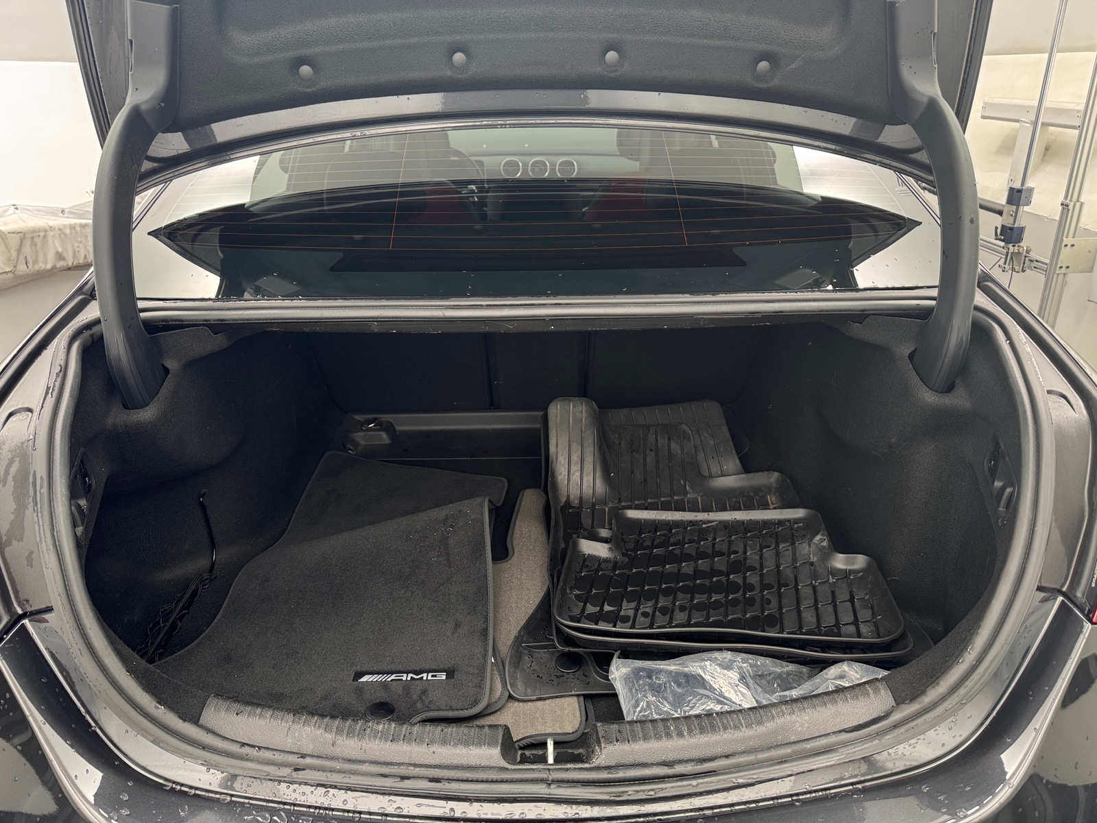 Thumbnail: 2023 Mercedes-Benz C-Class - 6