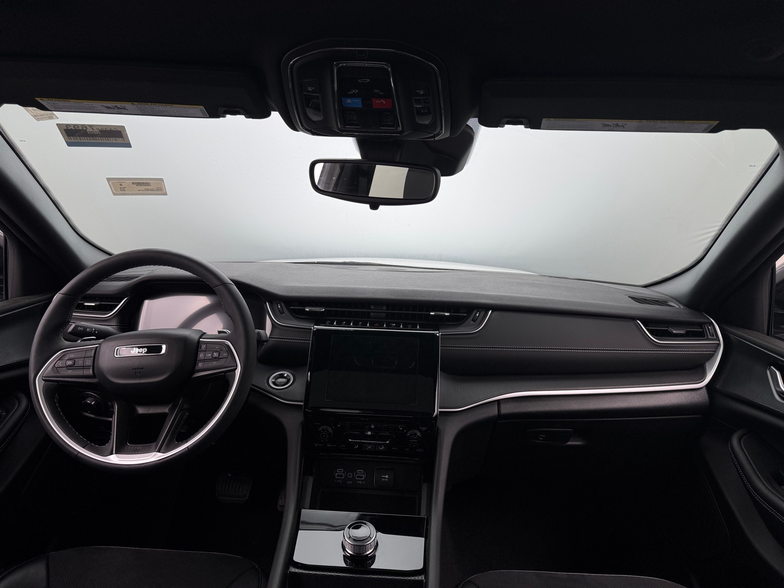 Thumbnail: 2024 Jeep Grand Cherokee - 3