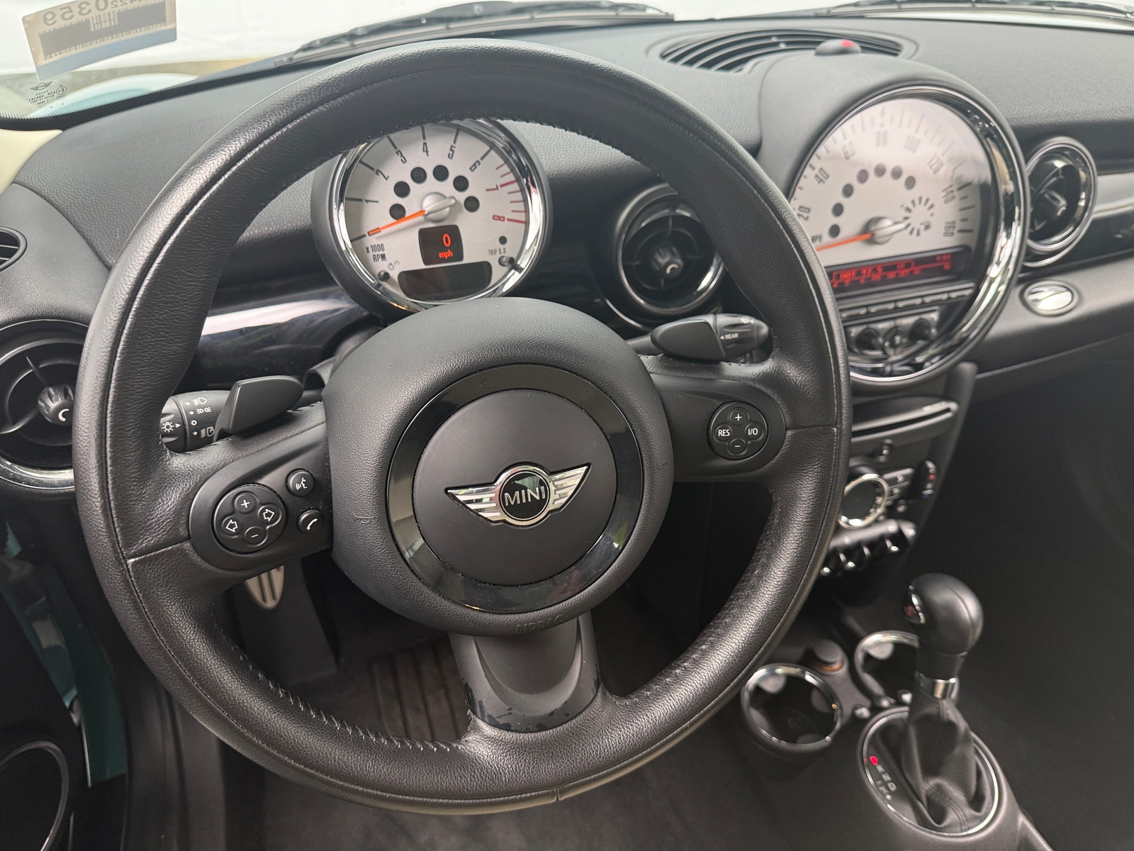 Thumbnail: 2012 MINI Cooper Hardtop - 4