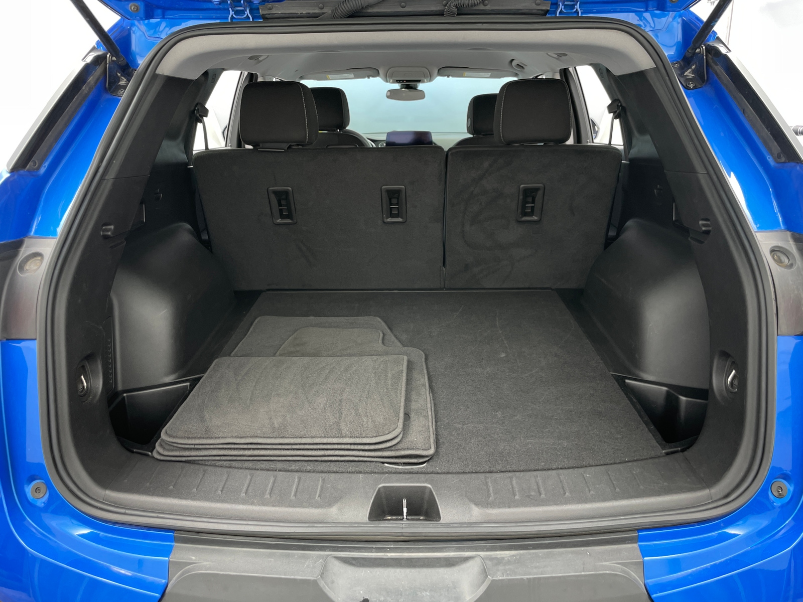 Thumbnail: 2025 Chevrolet Blazer - 7