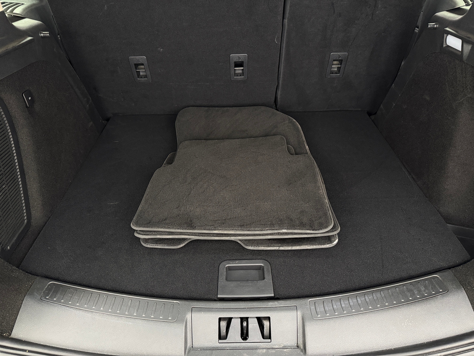 Thumbnail: 2024 Lincoln Corsair - 6