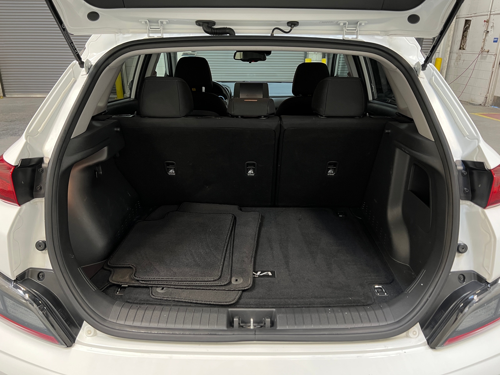 Thumbnail: 2023 Hyundai Kona - 7