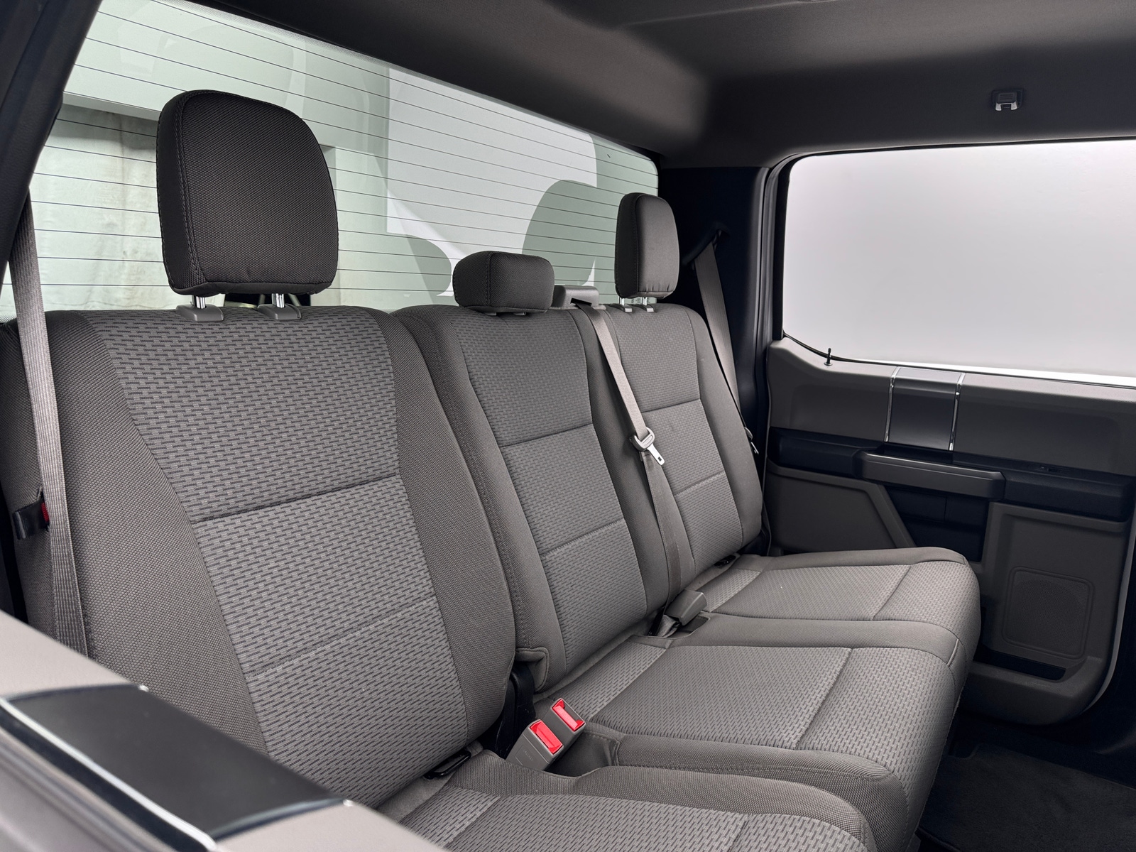 Thumbnail: 2019 Ford Econoline - 6