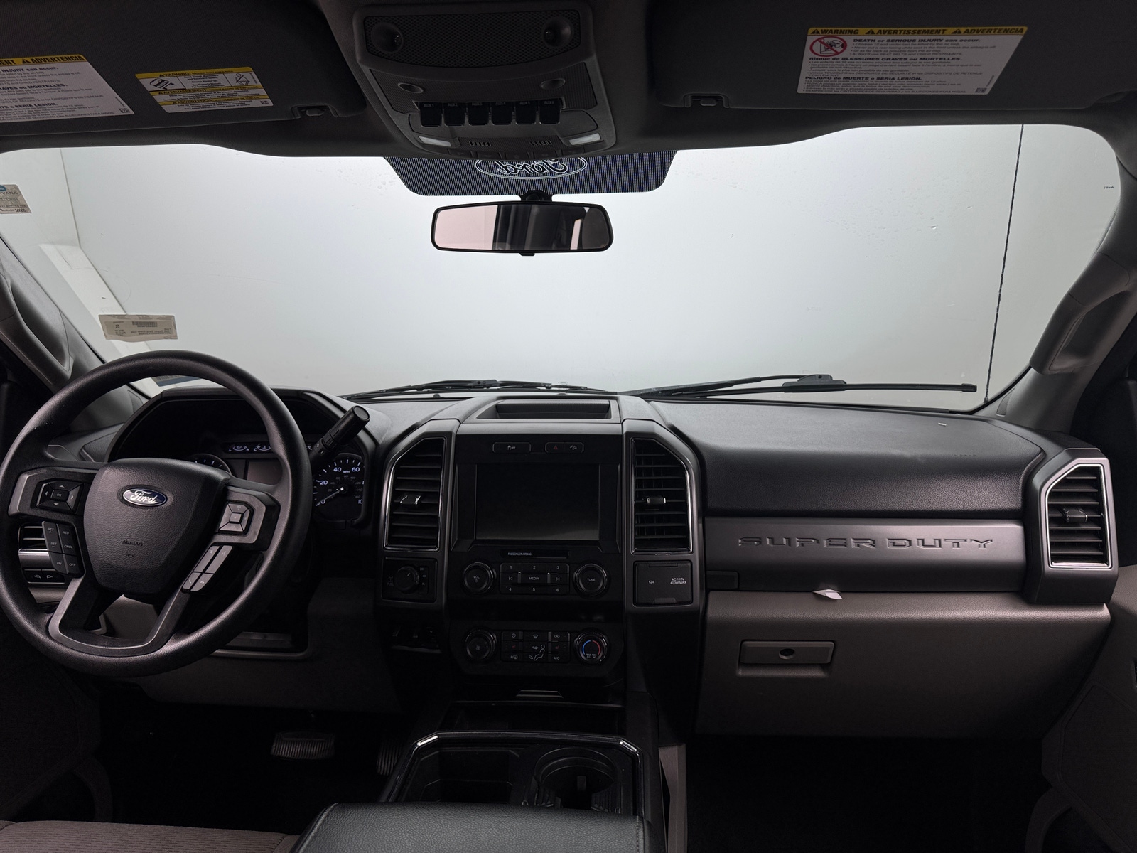 Thumbnail: 2019 Ford Econoline - 3