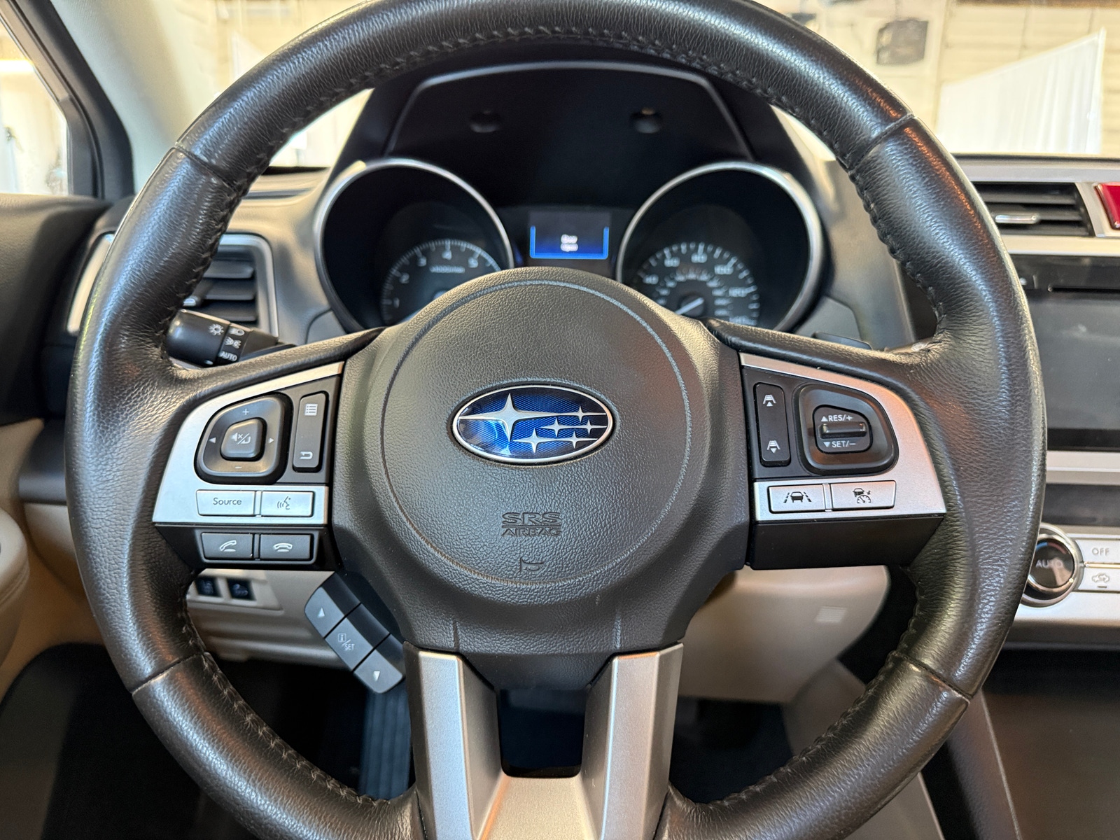 Thumbnail: 2017 Subaru Legacy - 4