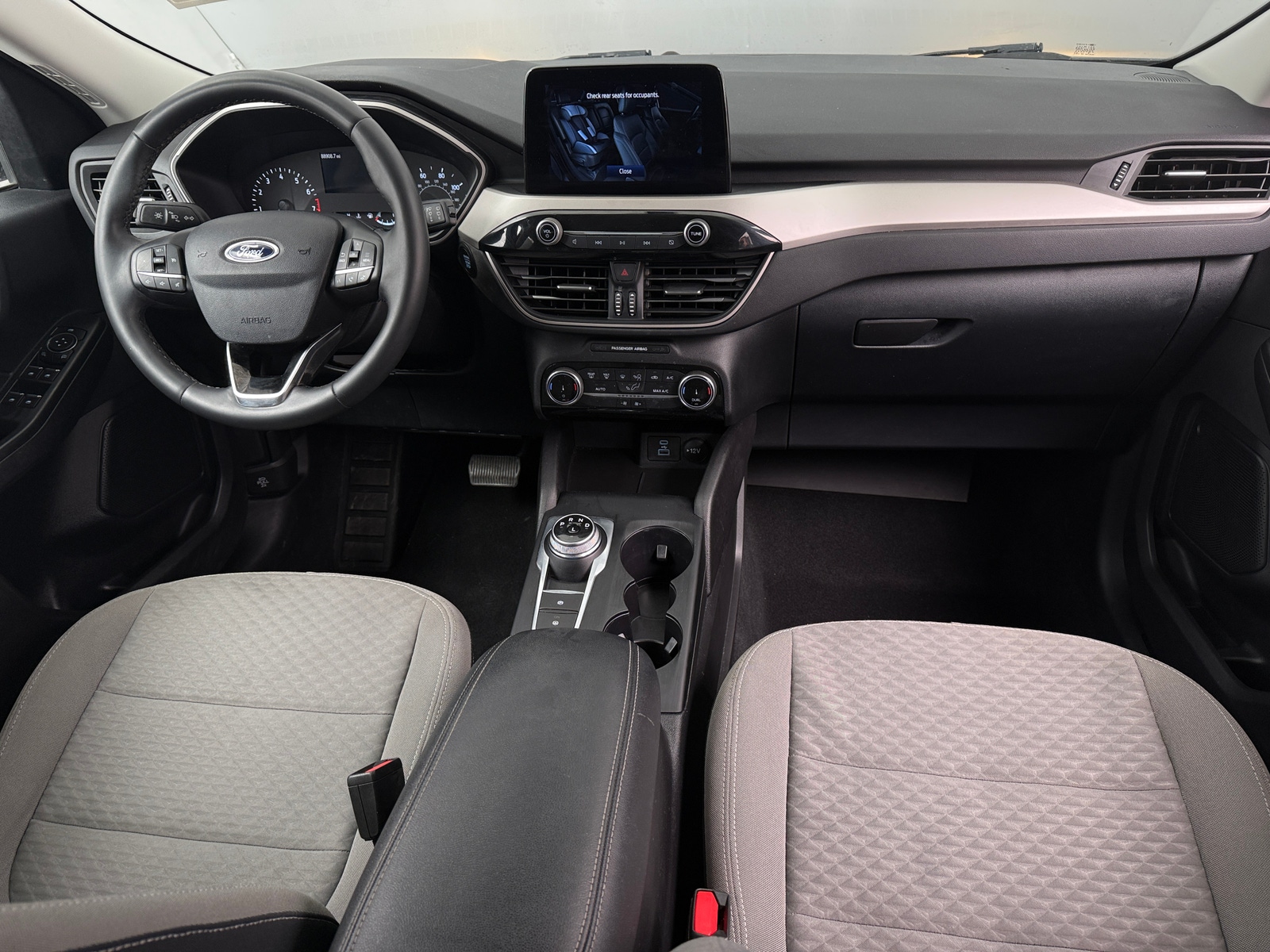 Thumbnail: 2022 Ford Escape - 3