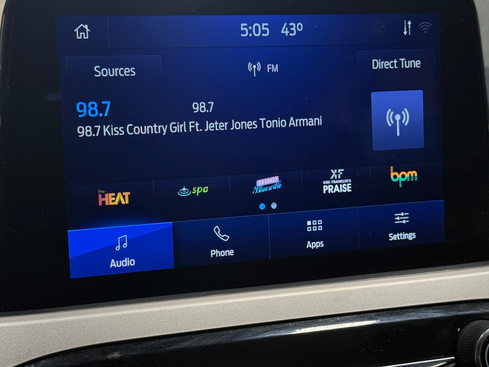 Thumbnail: 2022 Ford Escape - 4