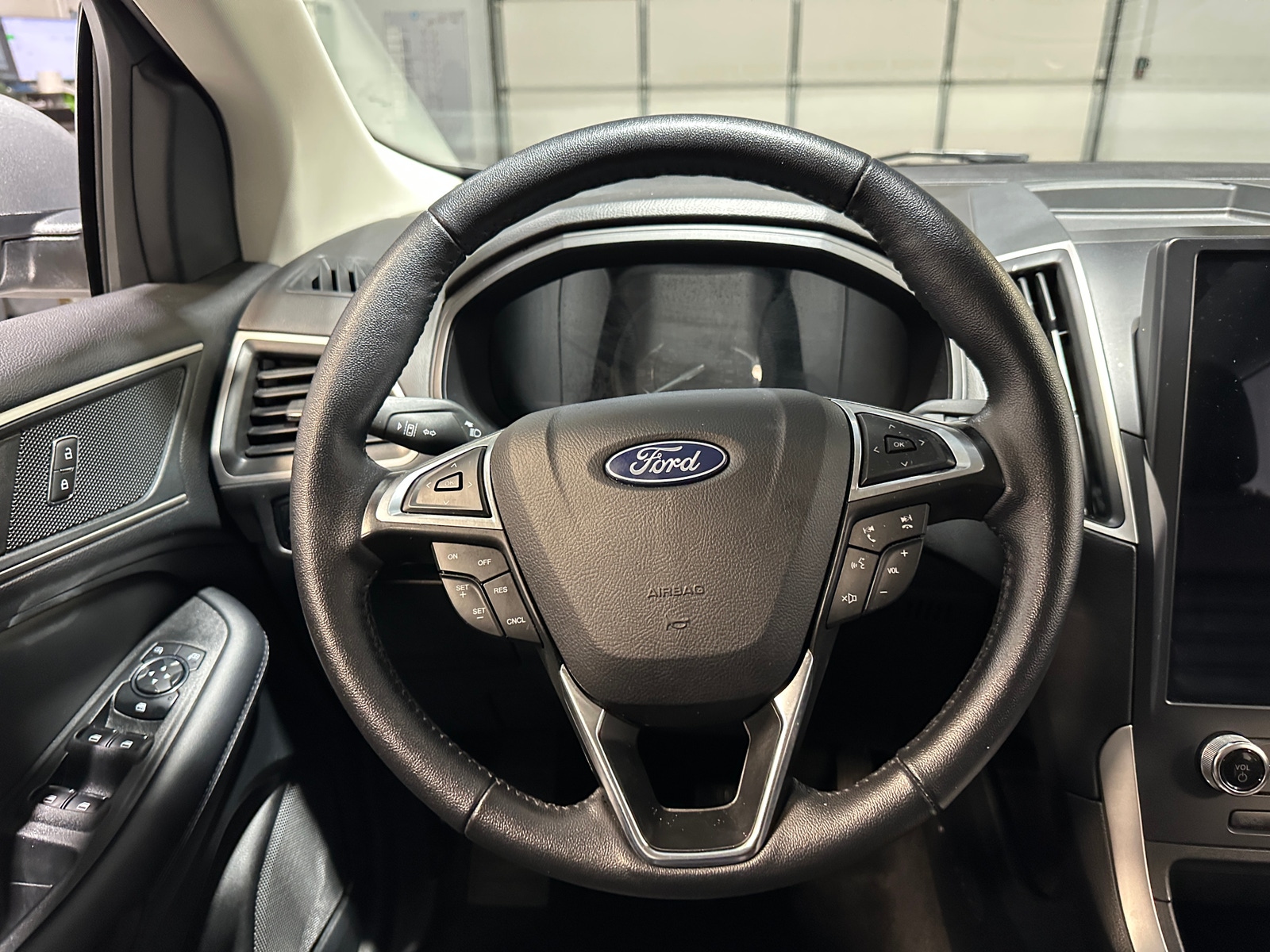 Thumbnail: 2024 Ford Edge - 4