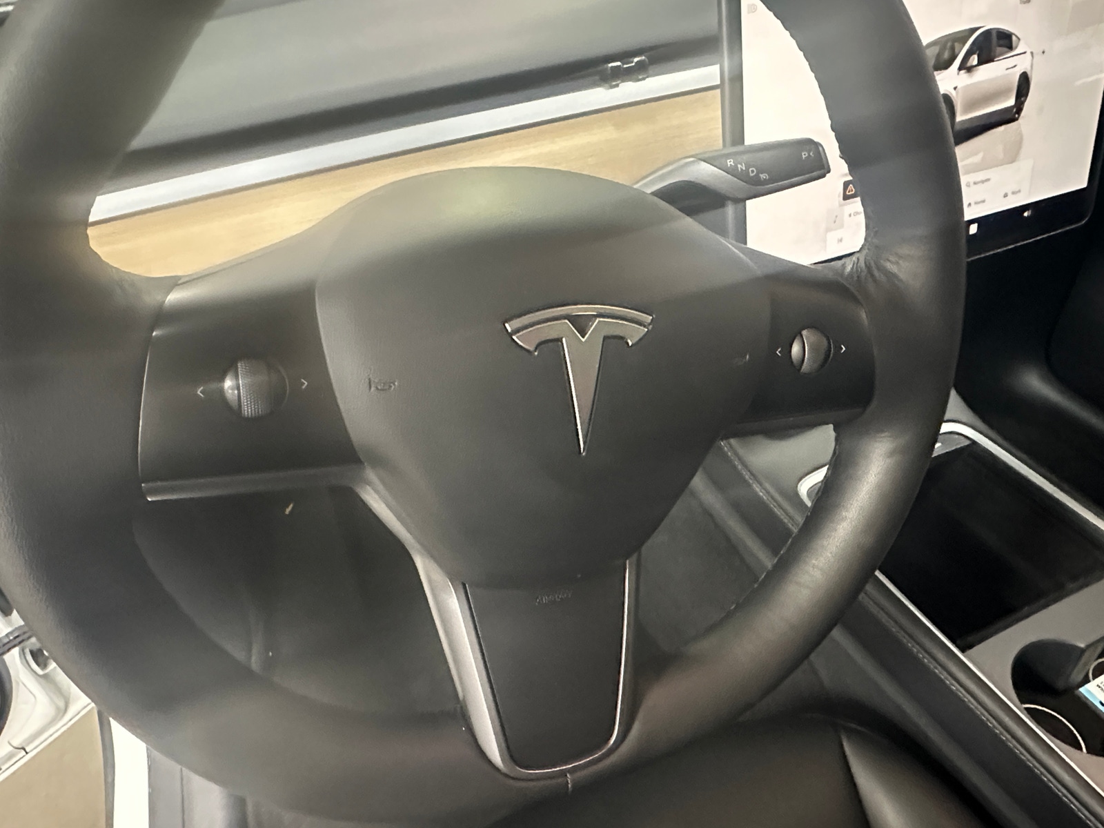 Thumbnail: 2022 Tesla Model Y - 4