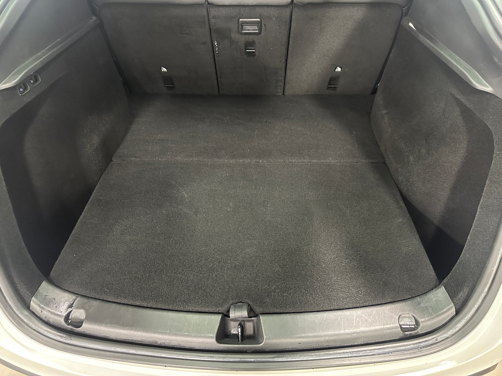 Thumbnail: 2022 Tesla Model Y - 6